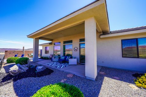 Tiny photo for 186 MEGOZZO DR, Saint George, UT 84770 (MLS # 26-271394)