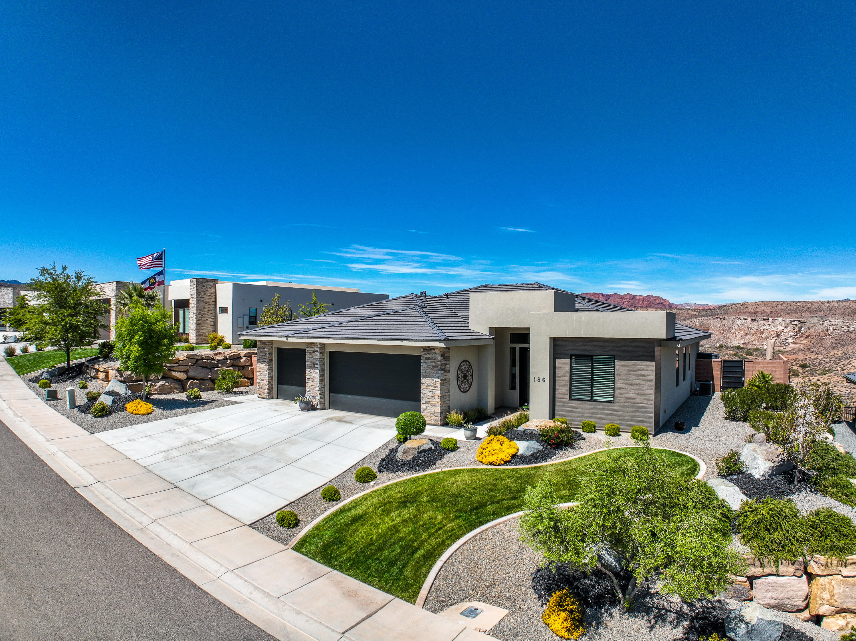 ARANCIO POINT - Residential