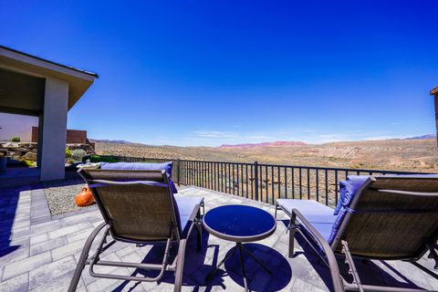 Tiny photo for 186 MEGOZZO DR, Saint George, UT 84770 (MLS # 26-271394)