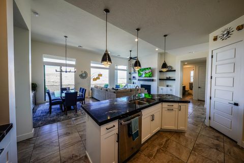 Tiny photo for 186 MEGOZZO DR, Saint George, UT 84770 (MLS # 26-271394)