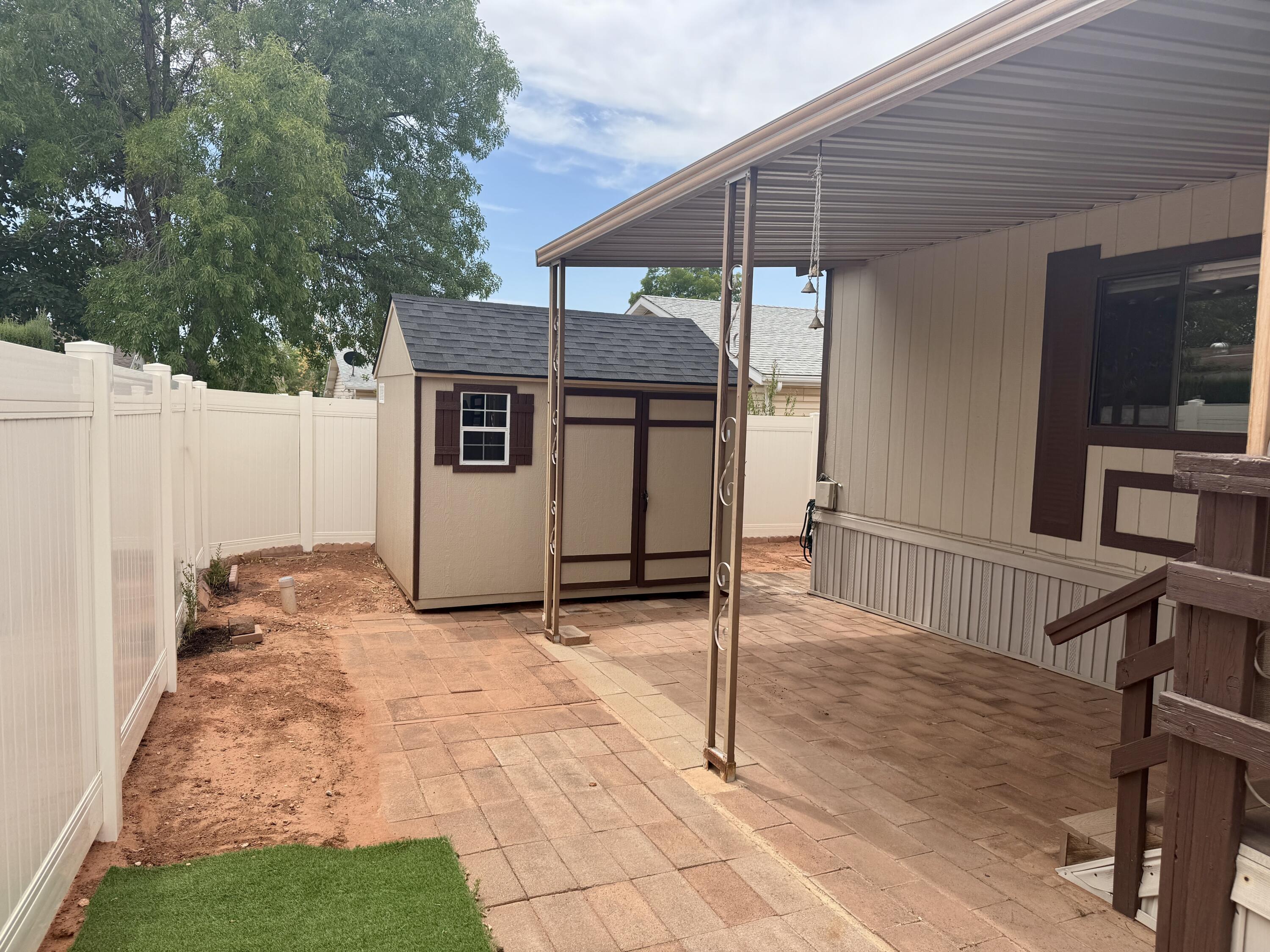 ST GEORGE TOWNSITE - Residential