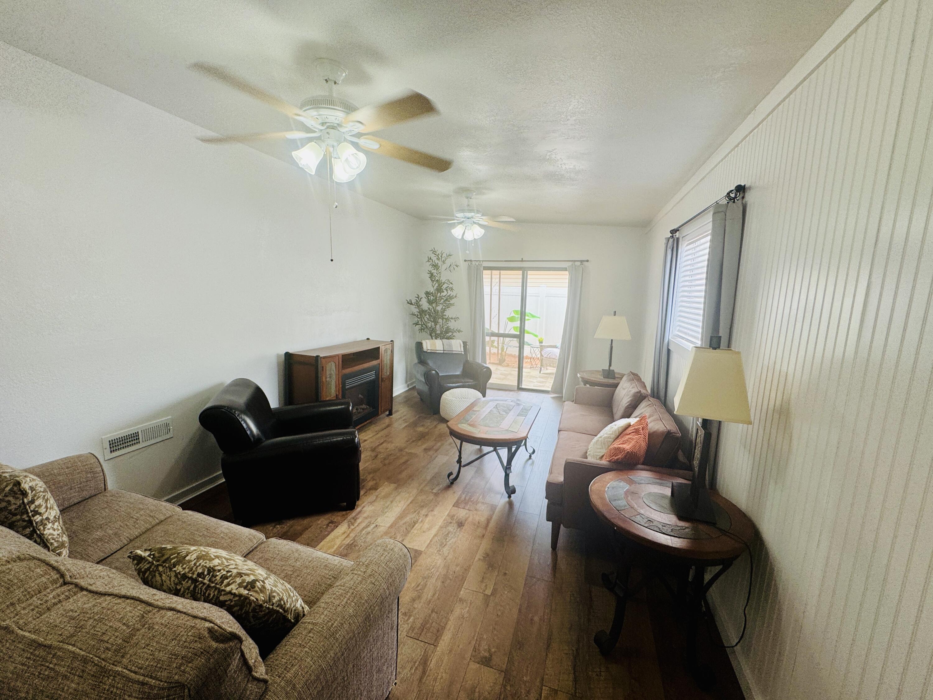 ST GEORGE TOWNSITE - Residential