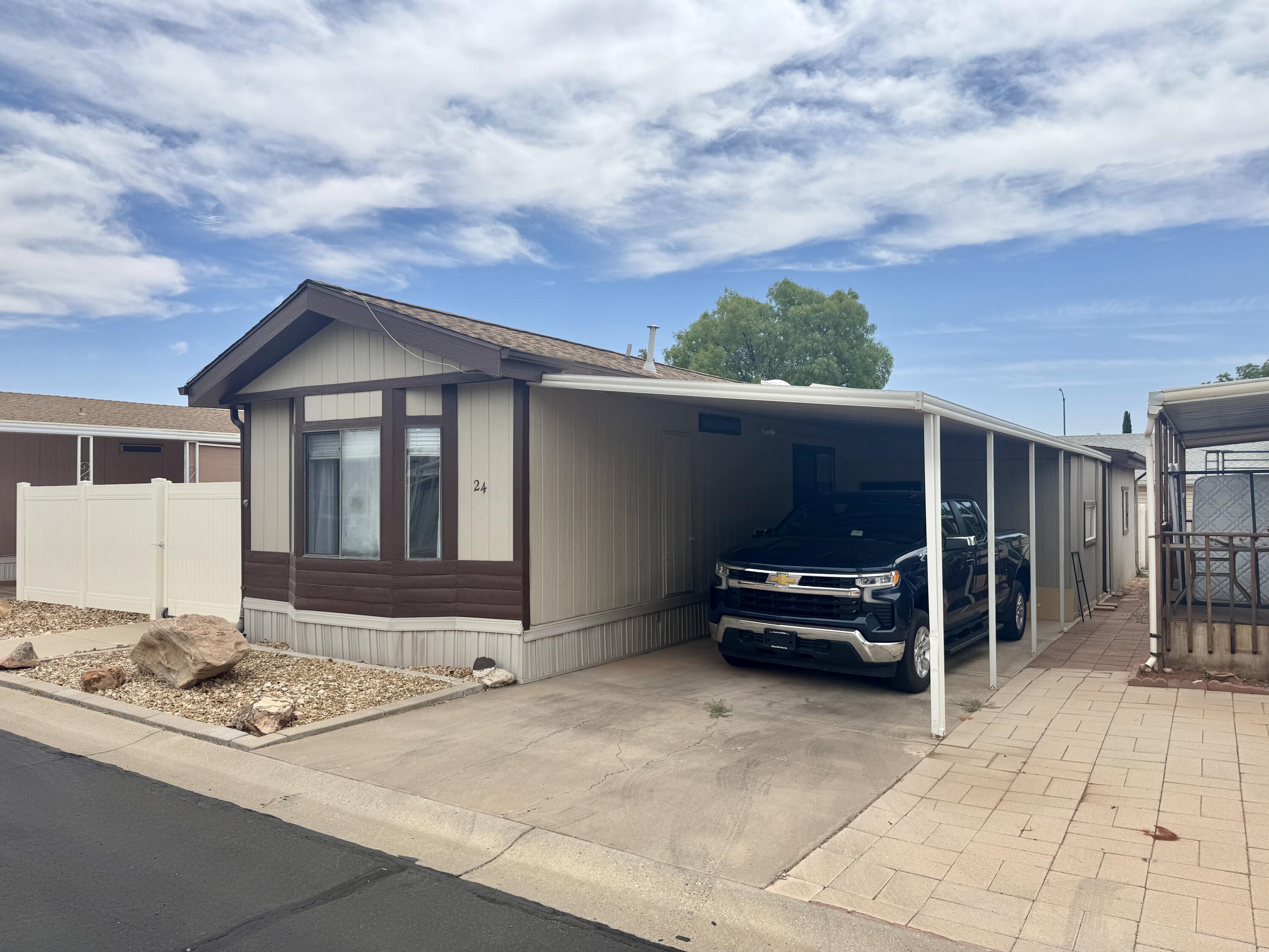 ST GEORGE TOWNSITE - Residential