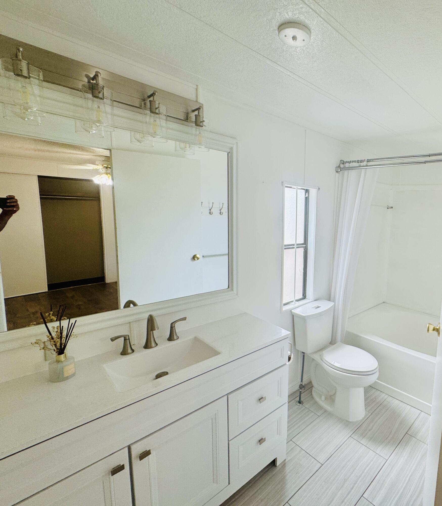 ST GEORGE TOWNSITE - Residential