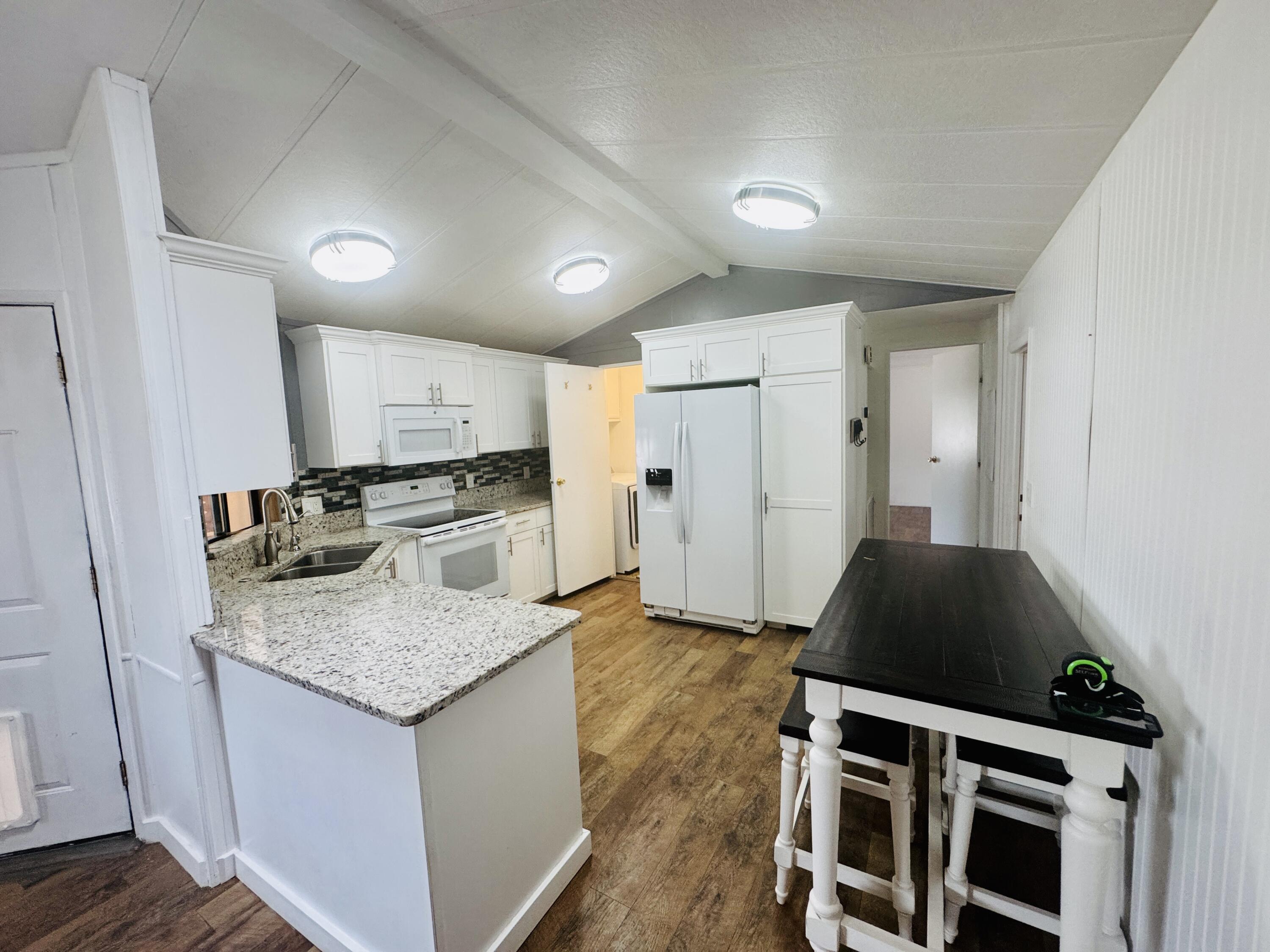 ST GEORGE TOWNSITE - Residential