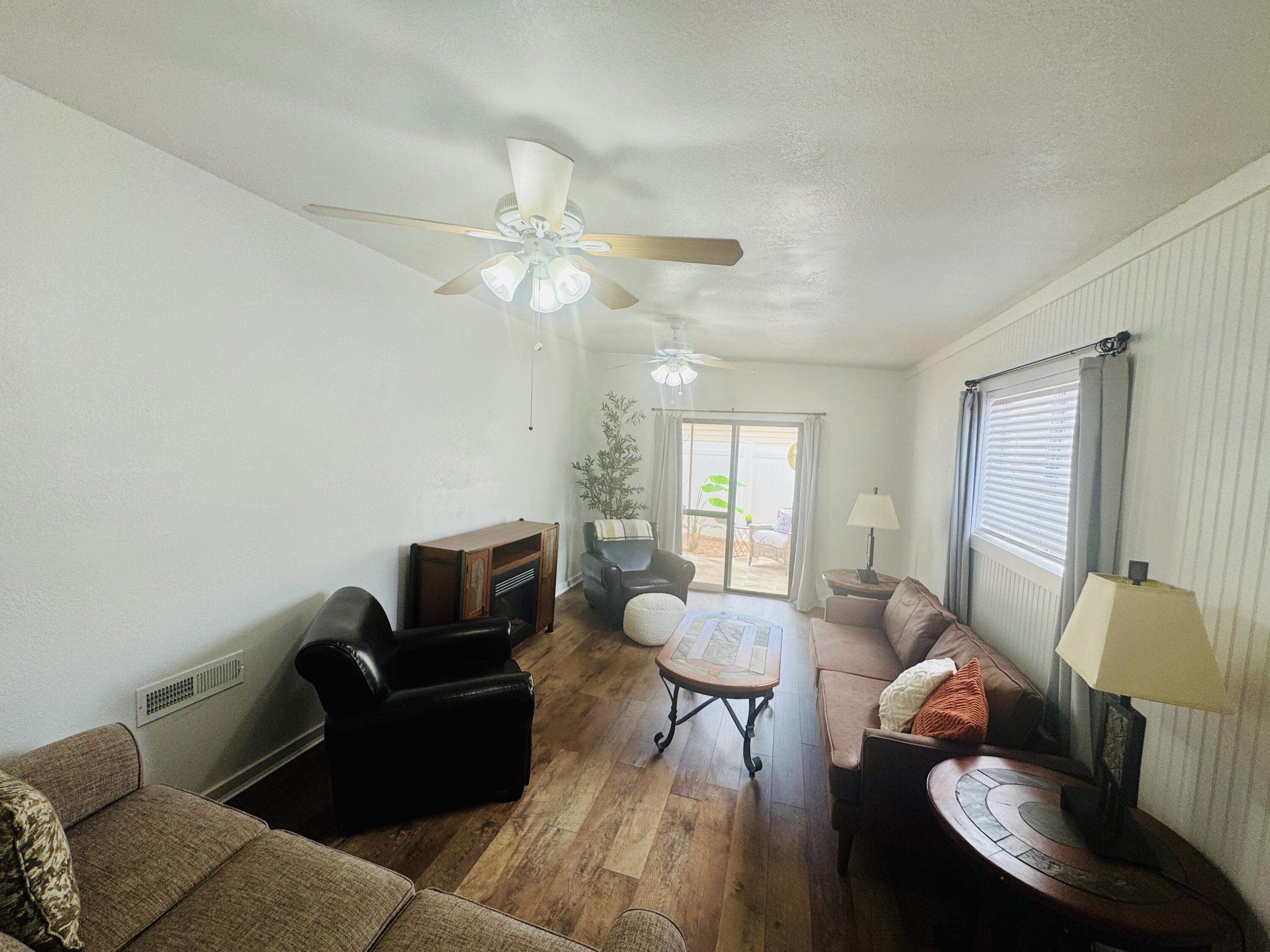 ST GEORGE TOWNSITE - Residential