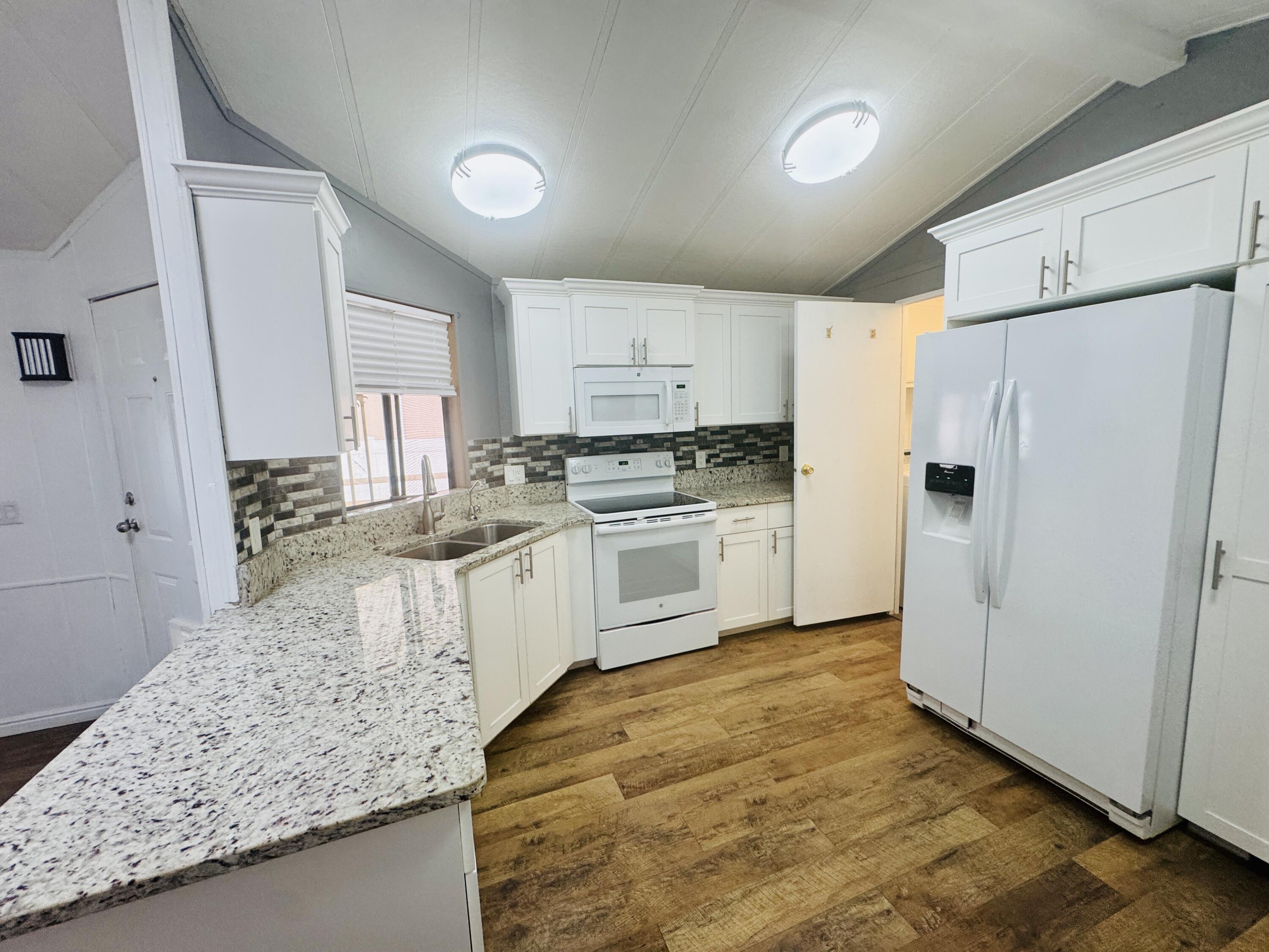 ST GEORGE TOWNSITE - Residential