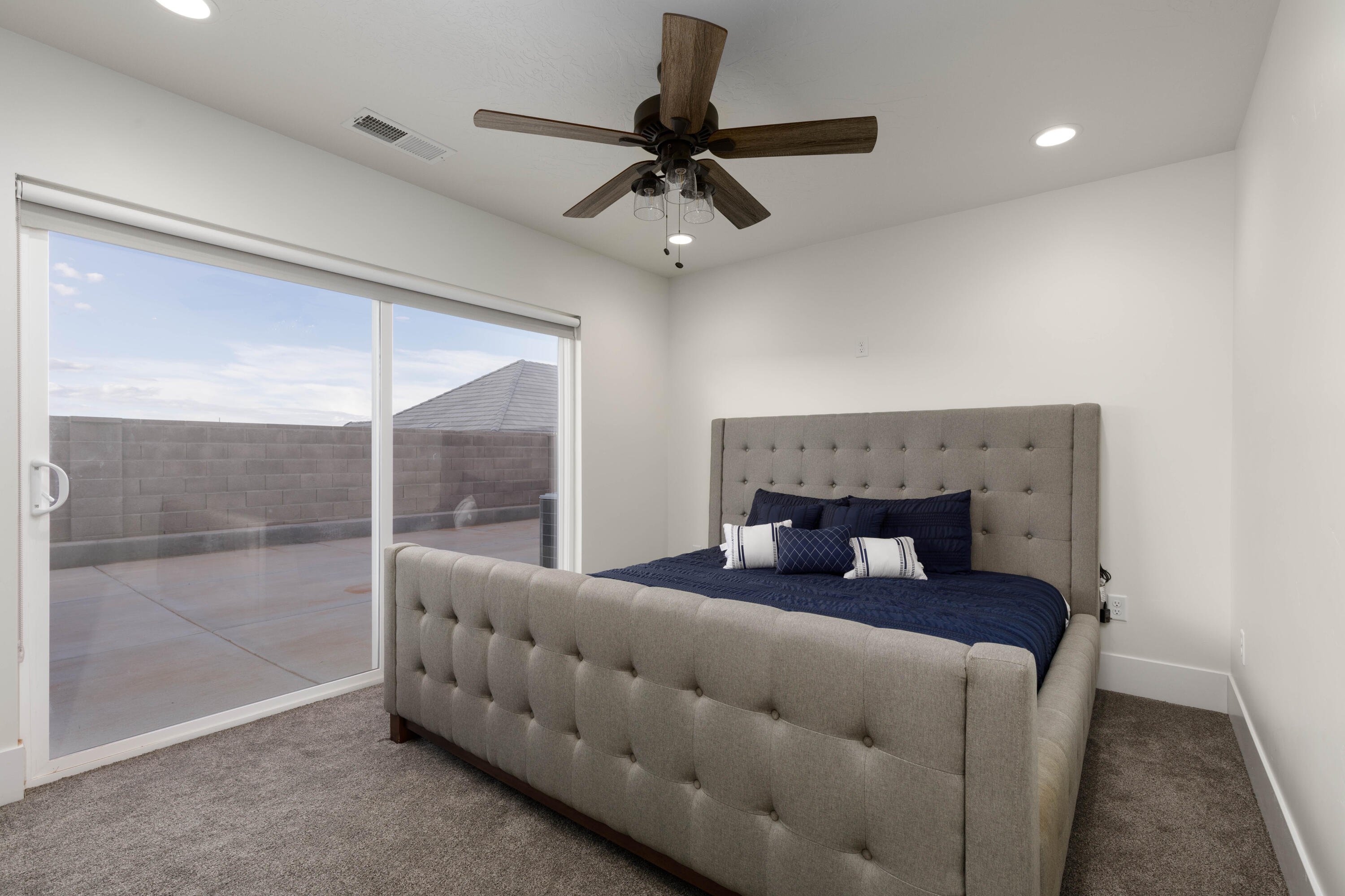 DIXIE SPRINGS - Residential