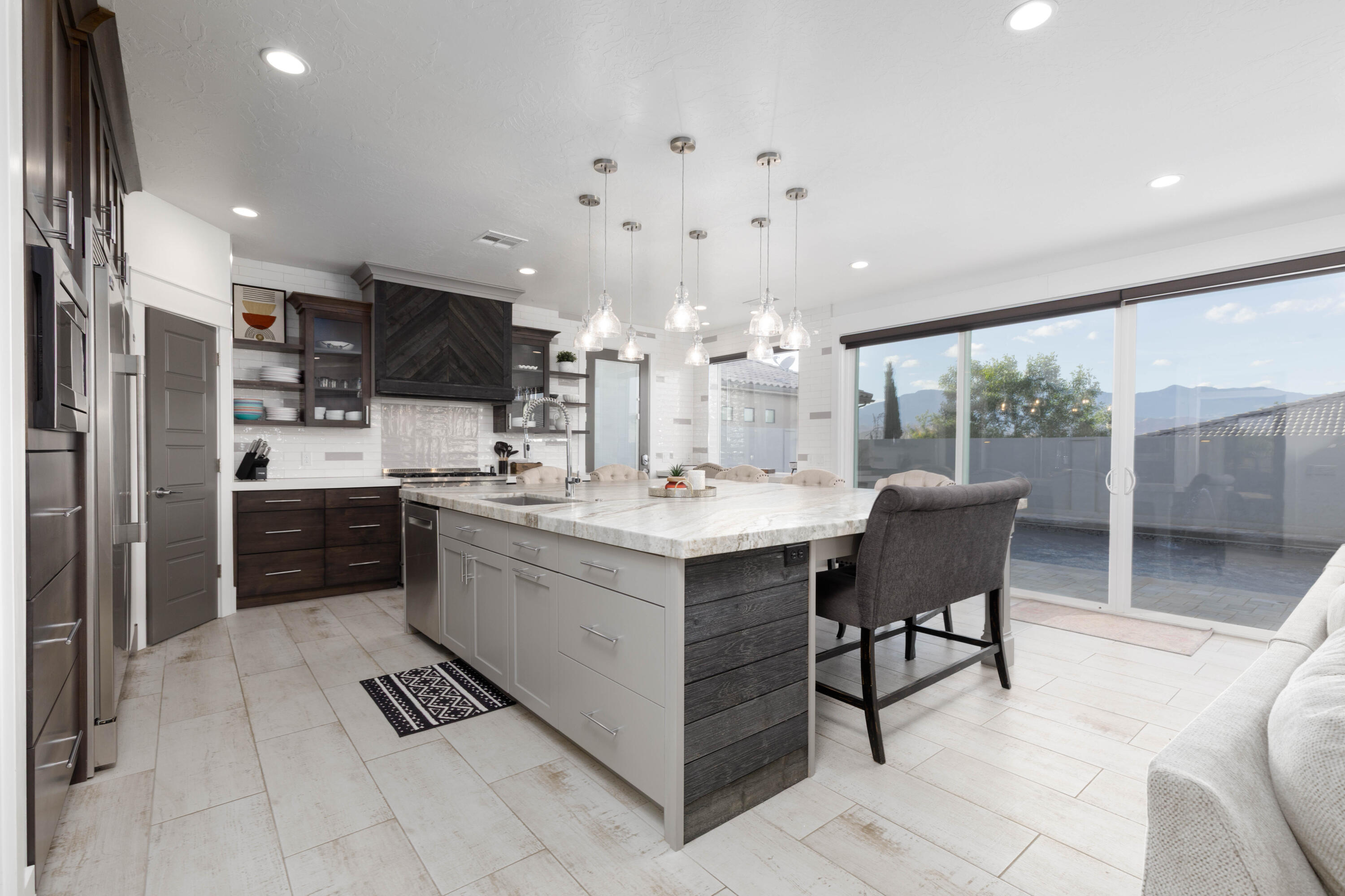 DIXIE SPRINGS - Residential