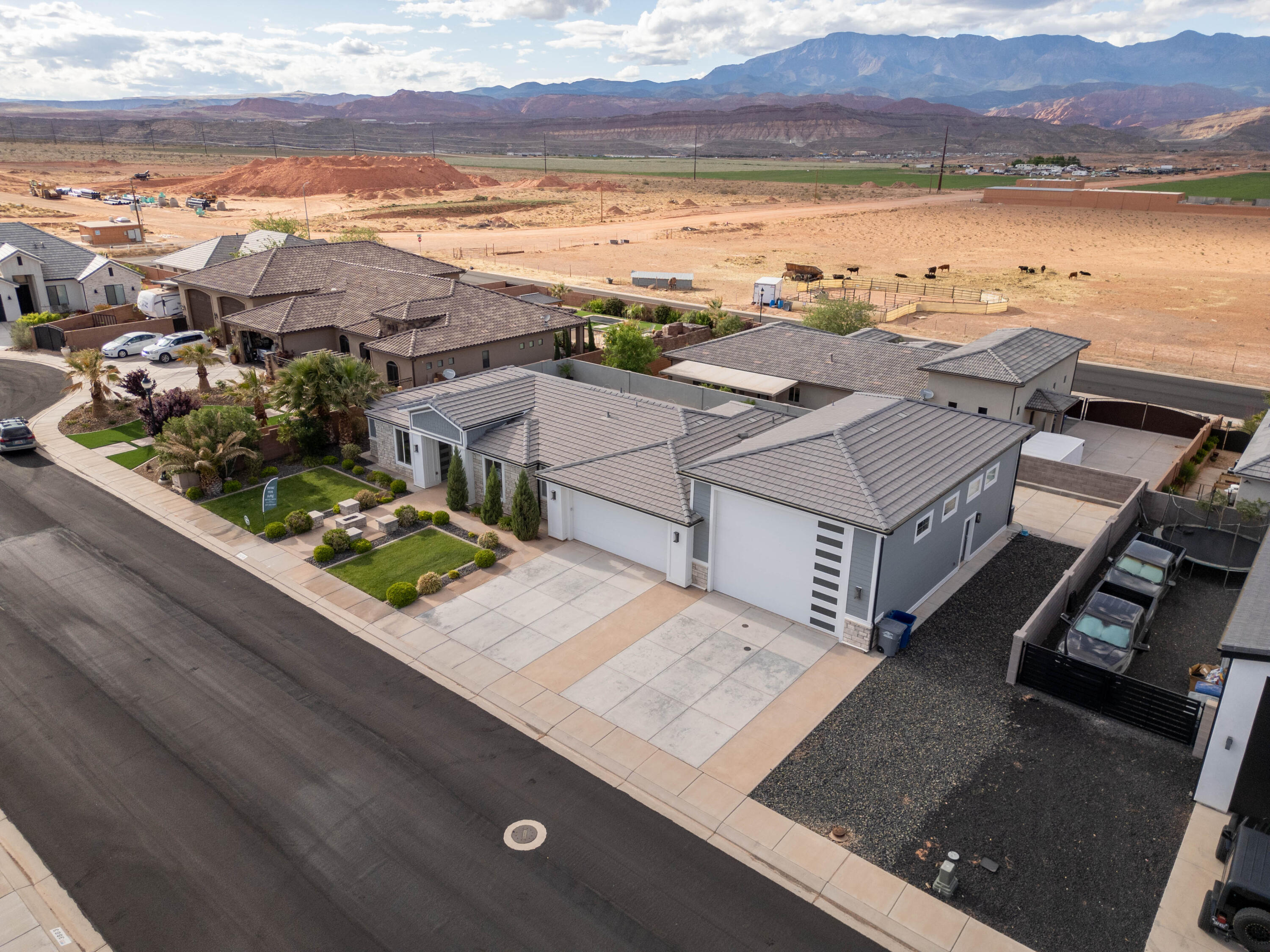 DIXIE SPRINGS - Residential