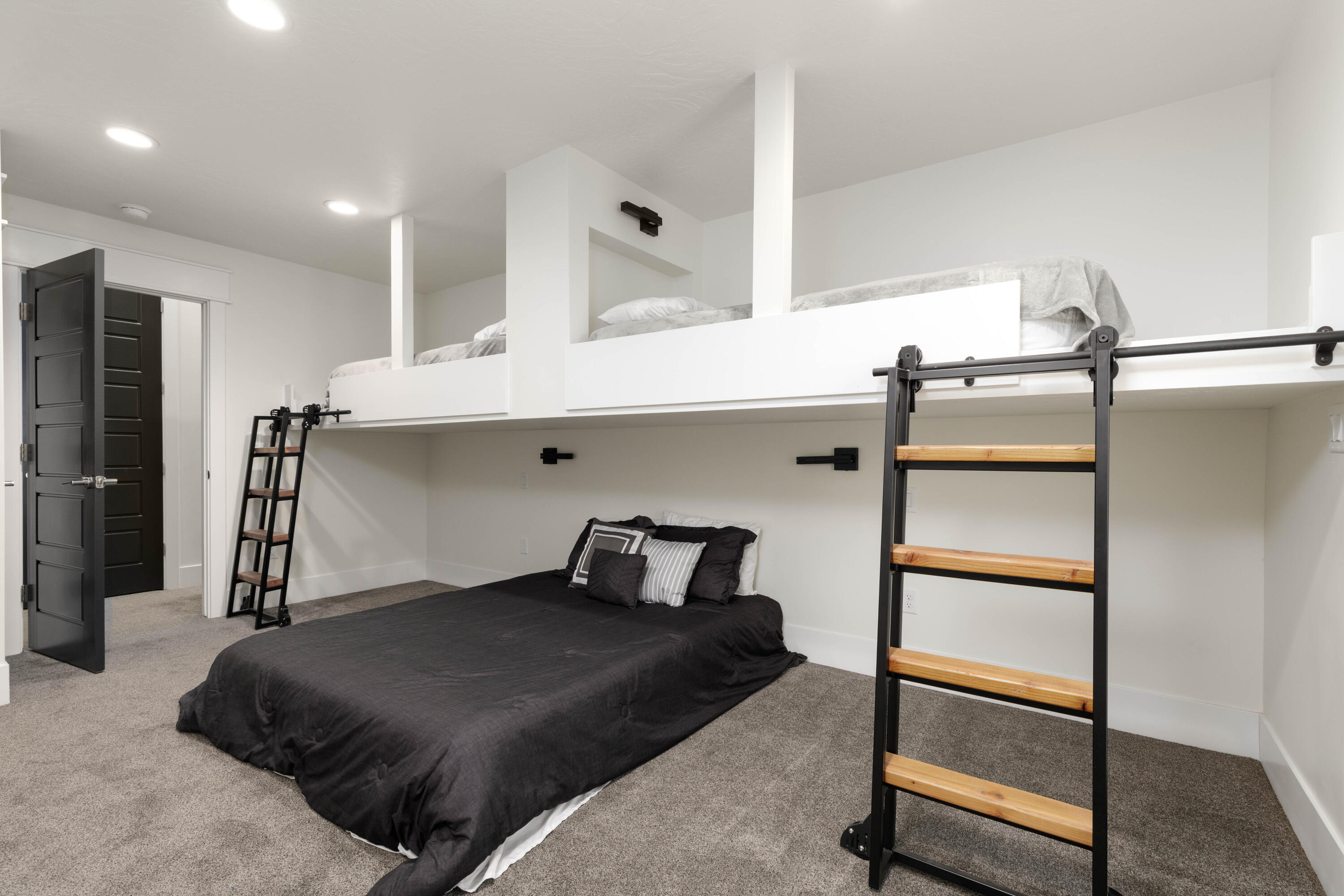 DIXIE SPRINGS - Residential