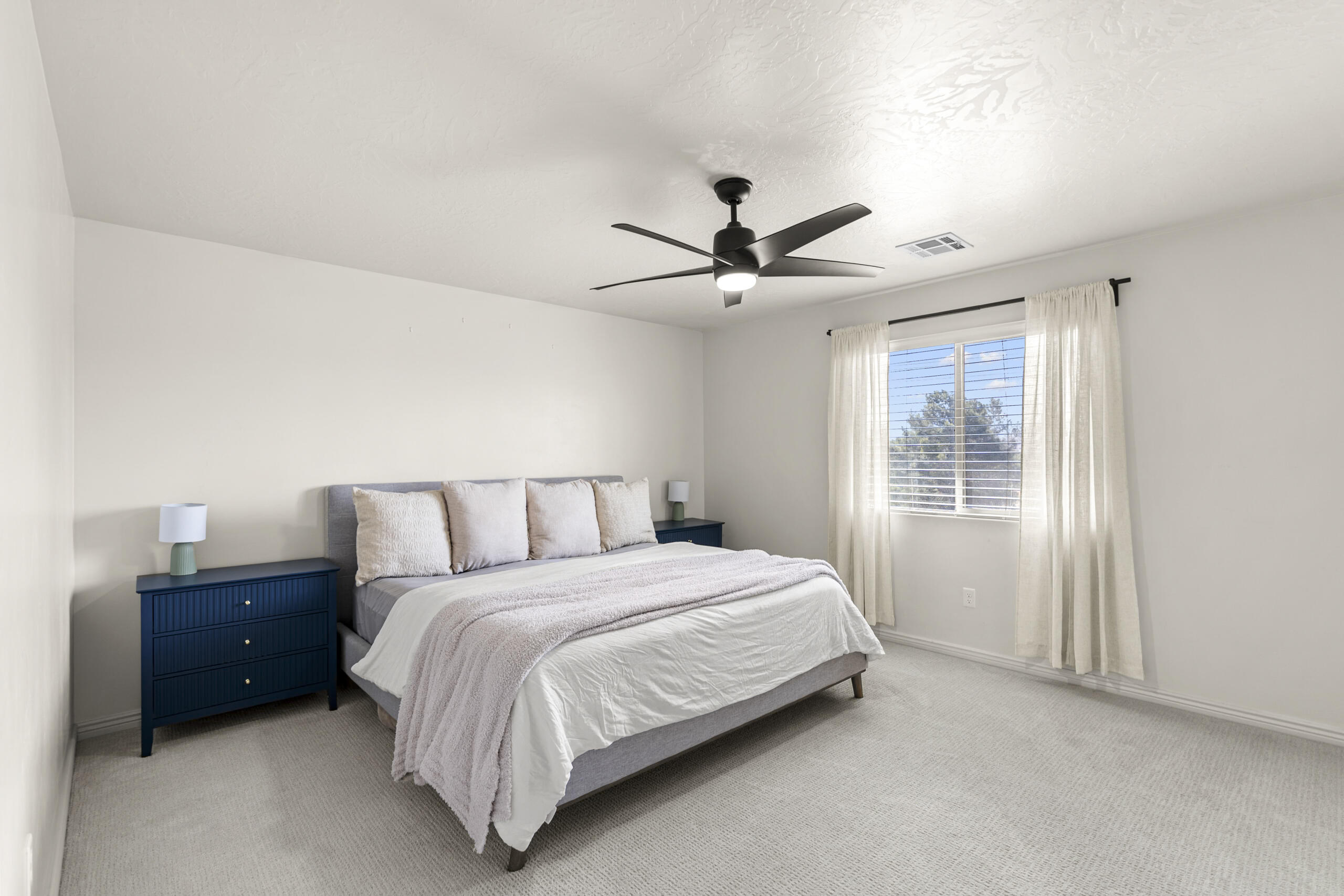 FOSSIL HILLS TH - Residential