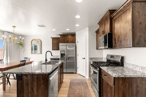 Tiny photo for 3270 S Relic Ridge DR, Washington, UT 84780 (MLS # 26-271922)