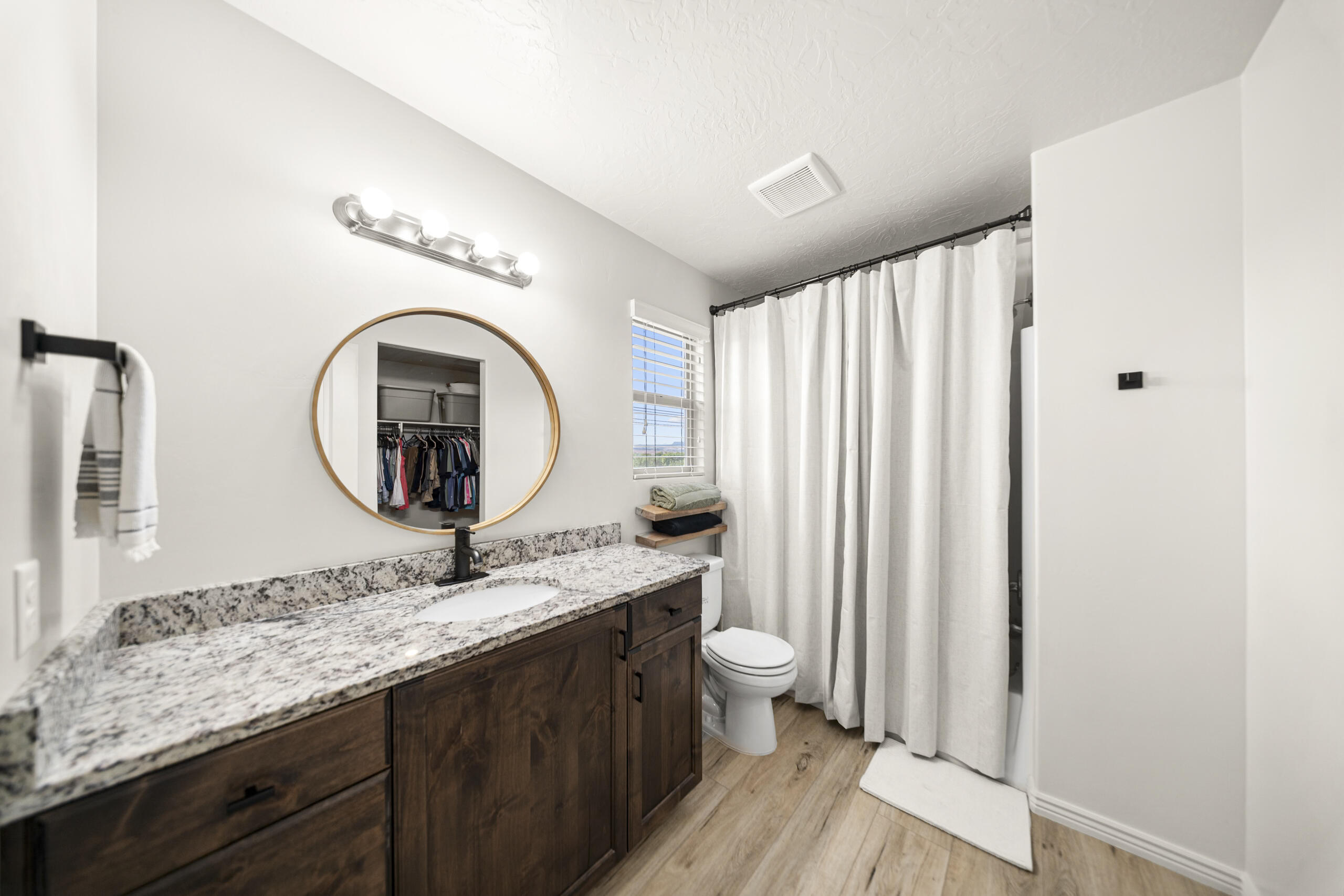FOSSIL HILLS TH - Residential