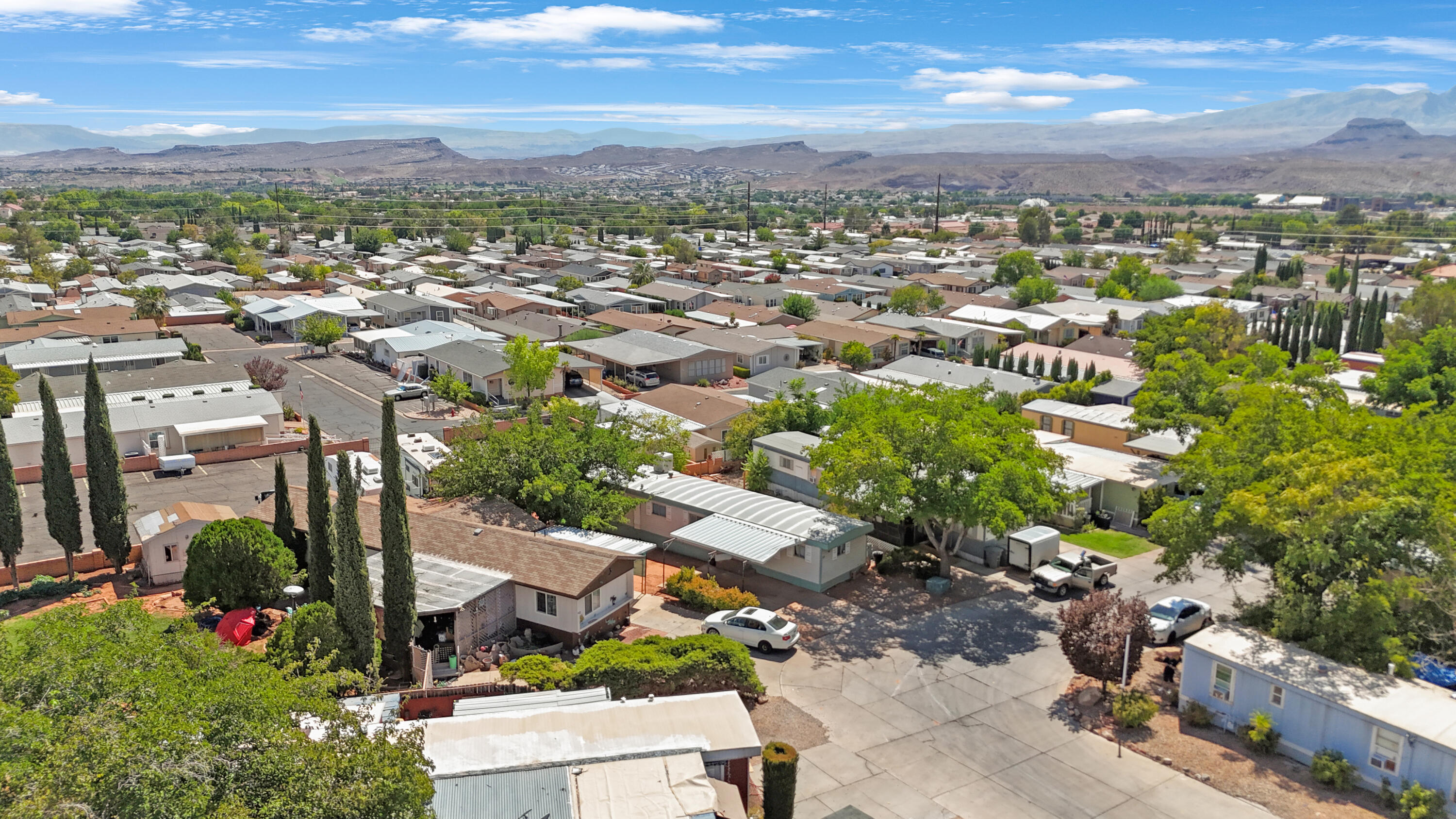 ST GEORGE TOWNSITE - Residential