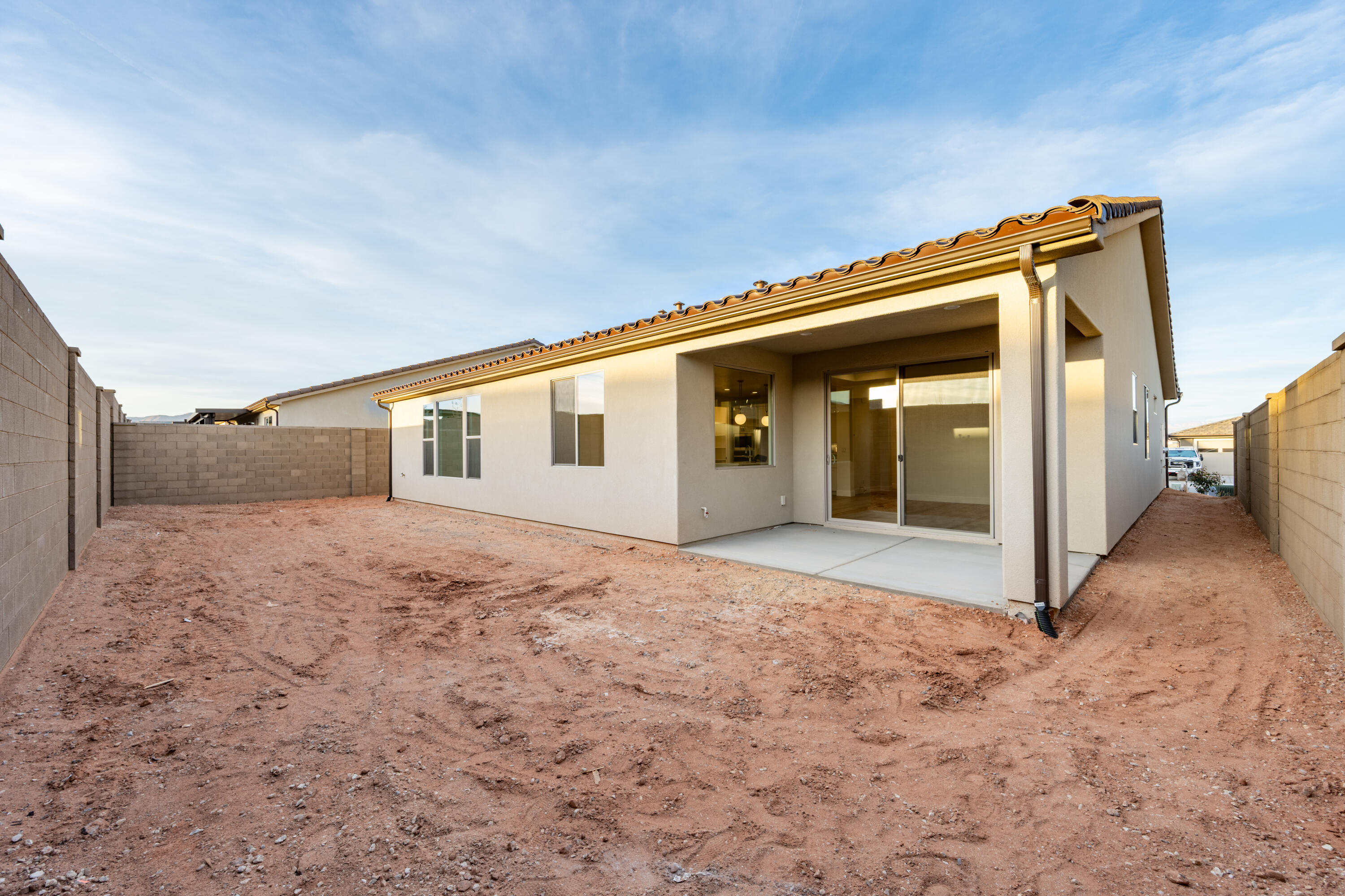 SOLIS AT CORAL CANYON - Residential