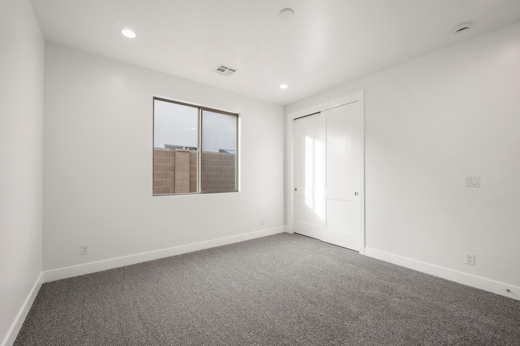 SOLIS AT CORAL CANYON - Residential