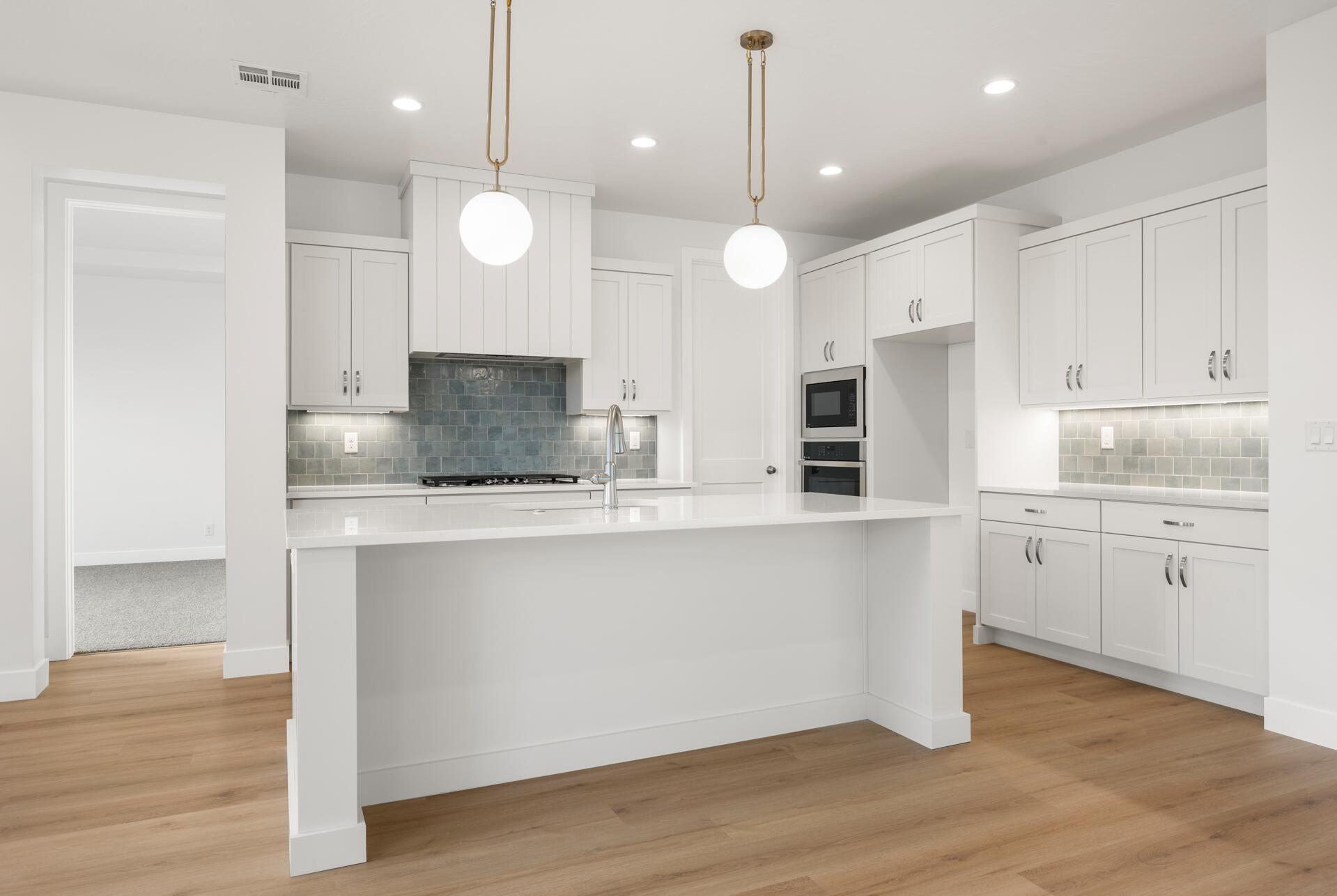 SOLIS AT CORAL CANYON - Residential