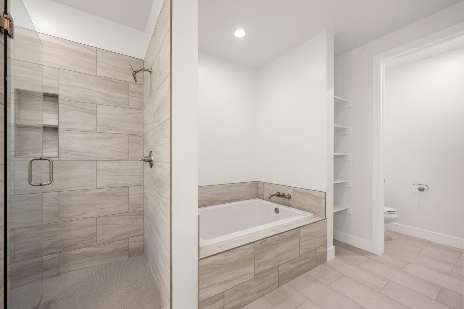 SOLIS AT CORAL CANYON - Residential