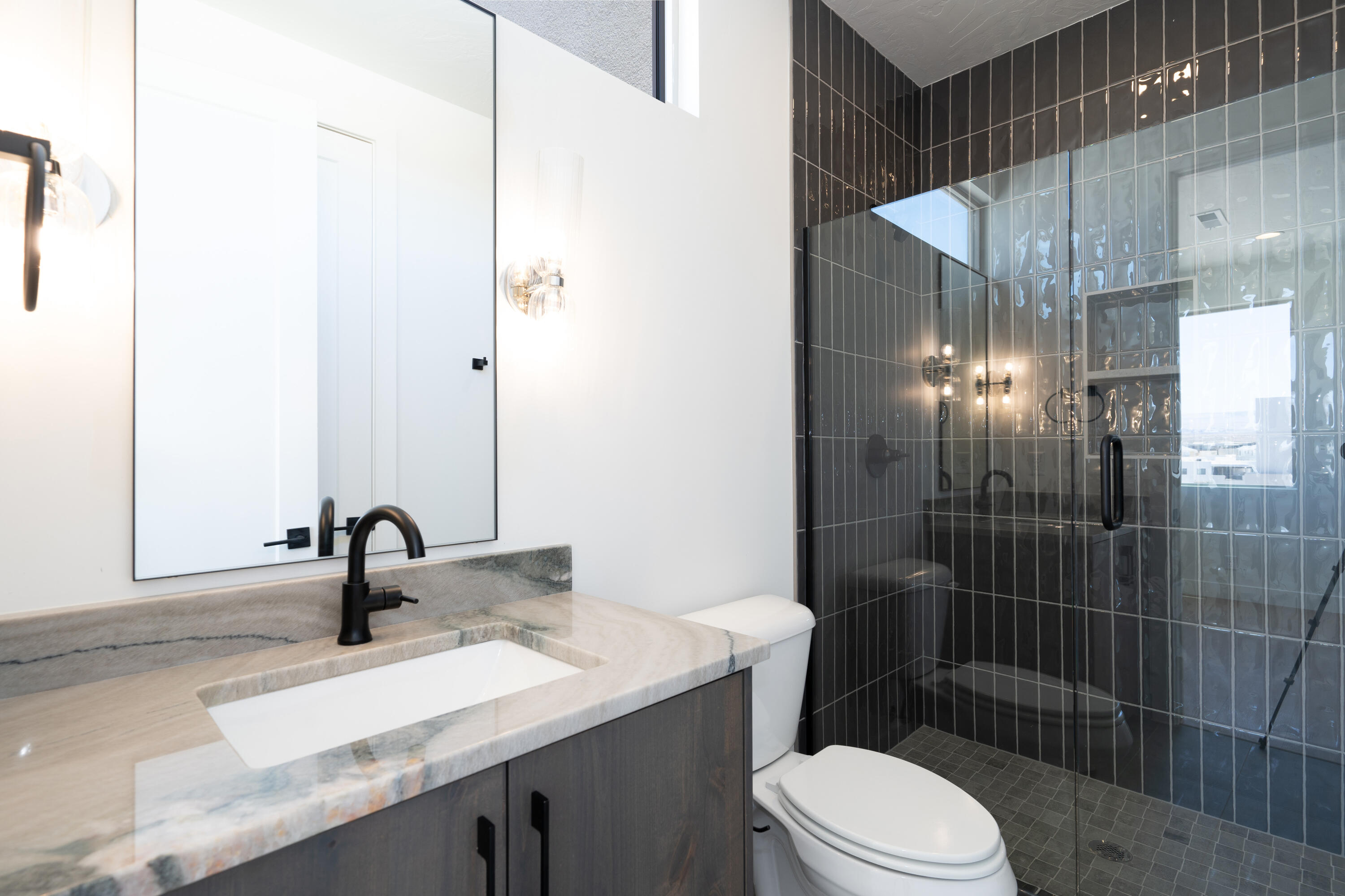 ATKINVILLE TOWNHOMES AT DESERT COLOR - Residential