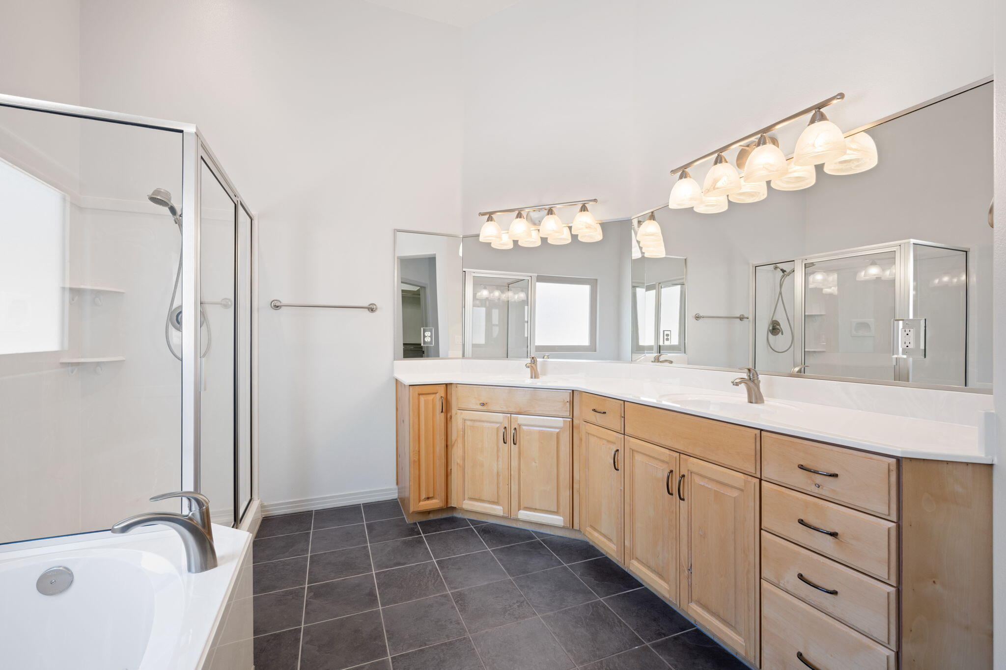 DESERT SANDS AT PAINTED DESERT - Residential