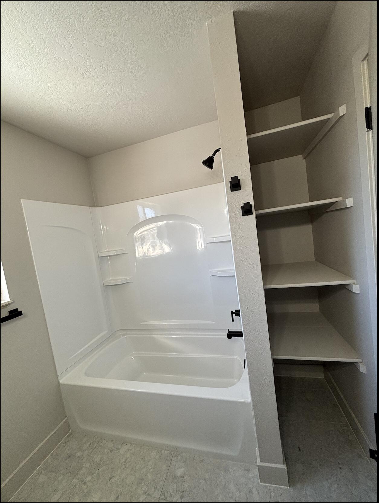 GRAHAM - Residential