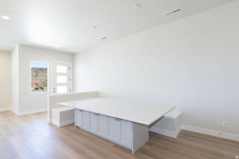 Tiny photo for 688 W High Tide Place 132 #132, Saint George, UT 84790 (MLS # 26-271779)