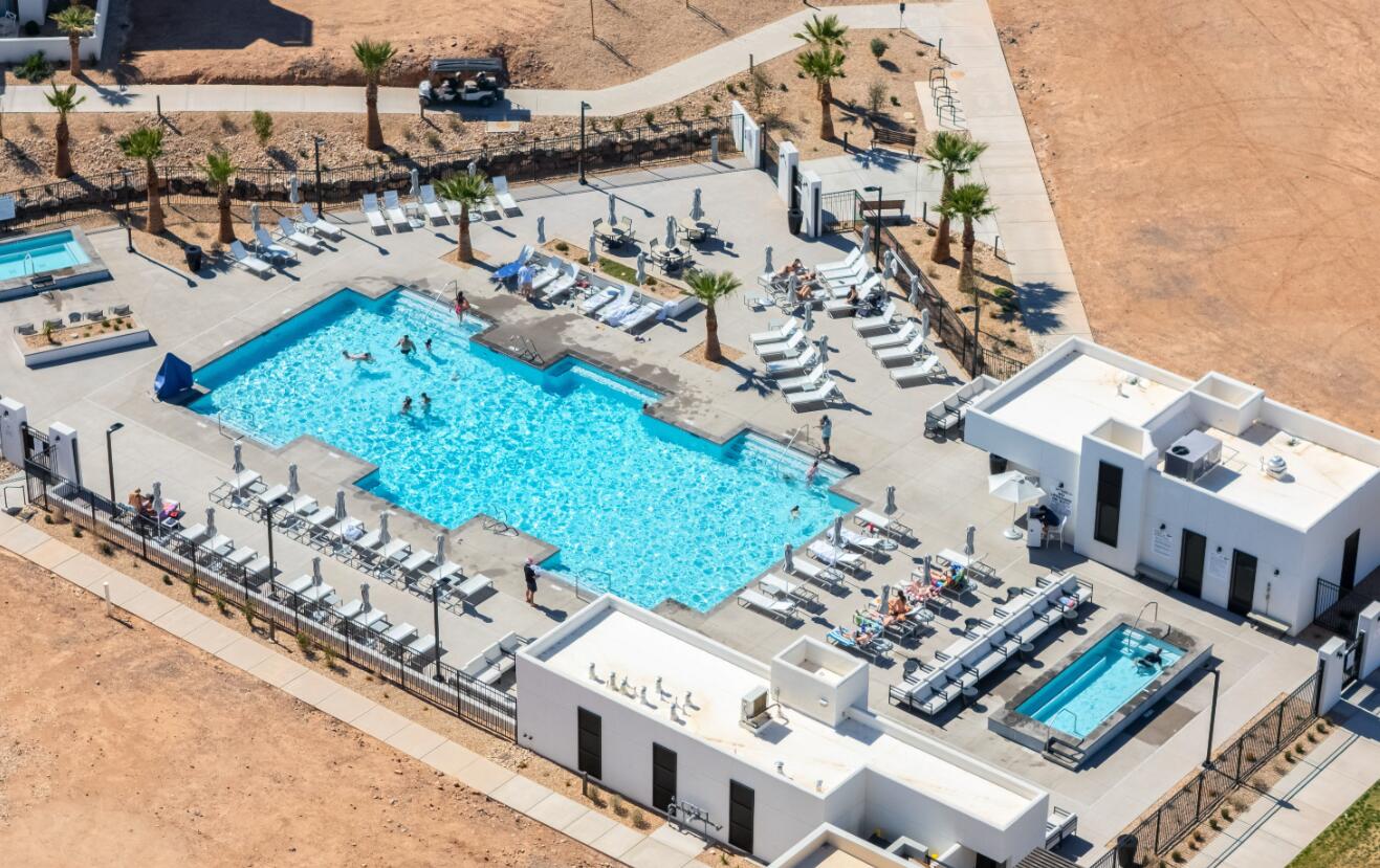DESERT COLOR ATKINVILLE TOWNHOMES - Residential