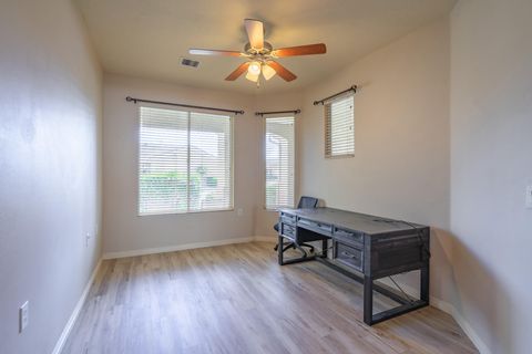 Tiny photo for 4694 S TRANQUILITY BAY DR, Saint George, UT 84790 (MLS # 26-269744)