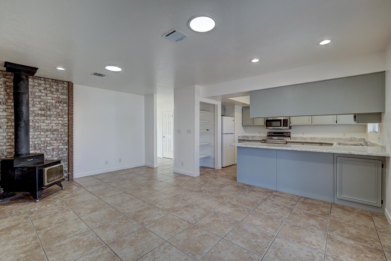 SANTA CLARA HEIGHTS - Residential