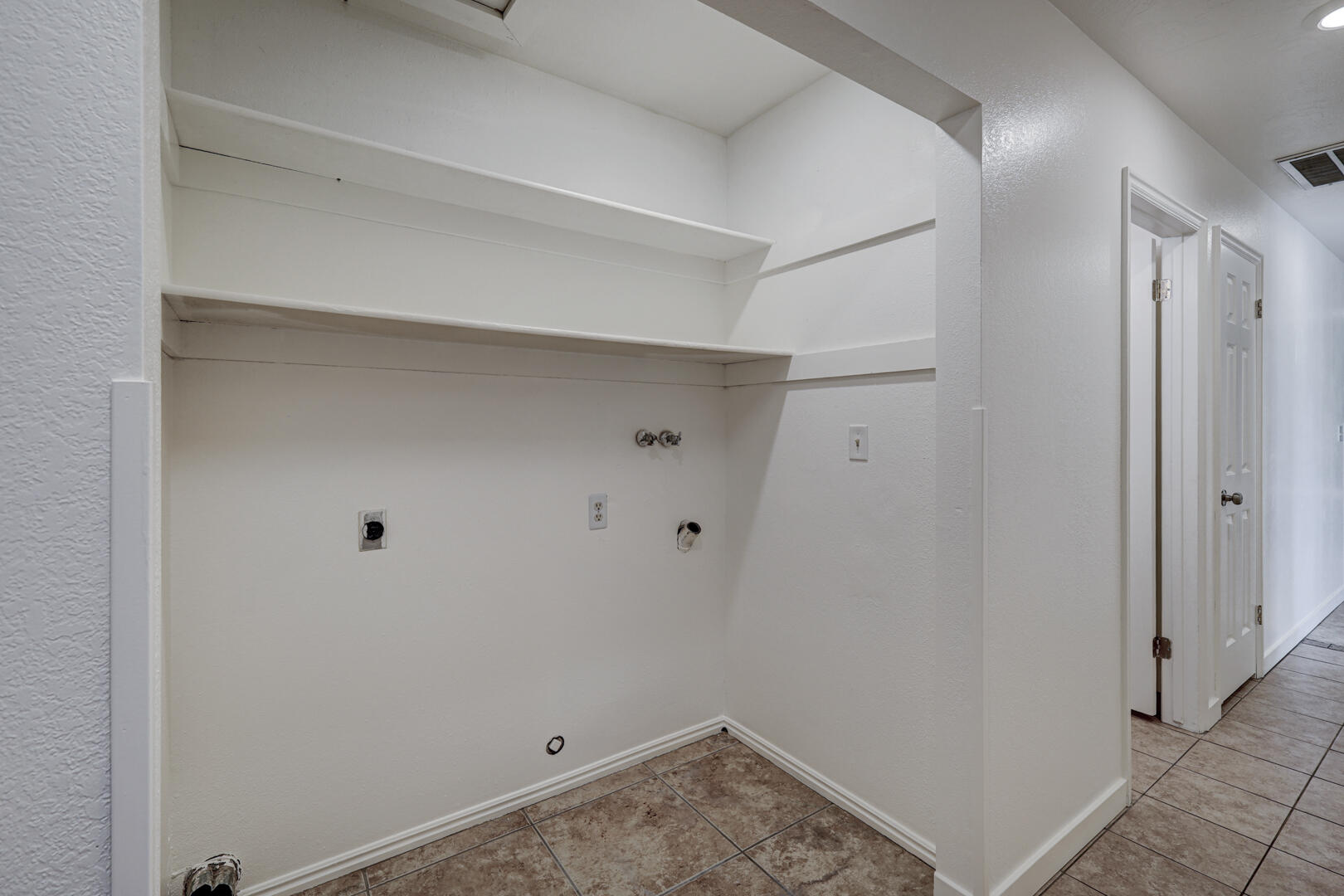 SANTA CLARA HEIGHTS - Residential