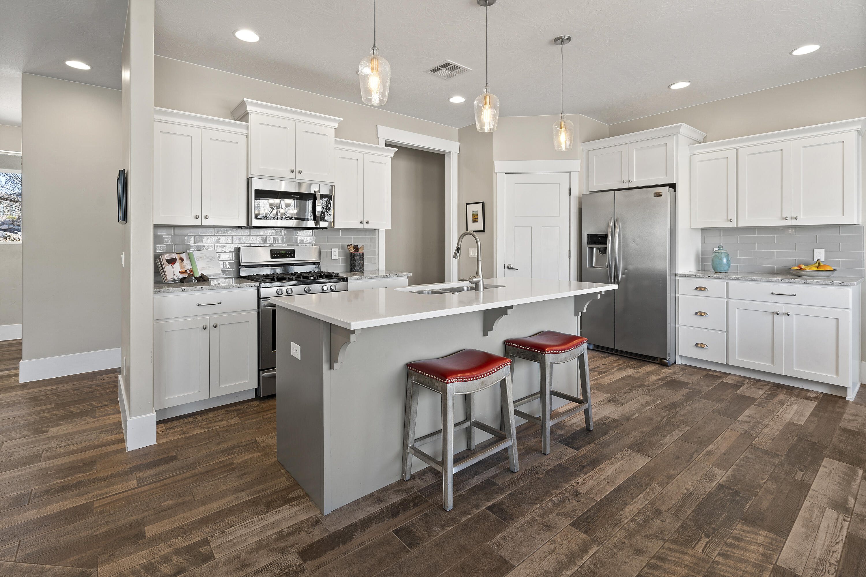TRAIL RIDGE EST - Residential