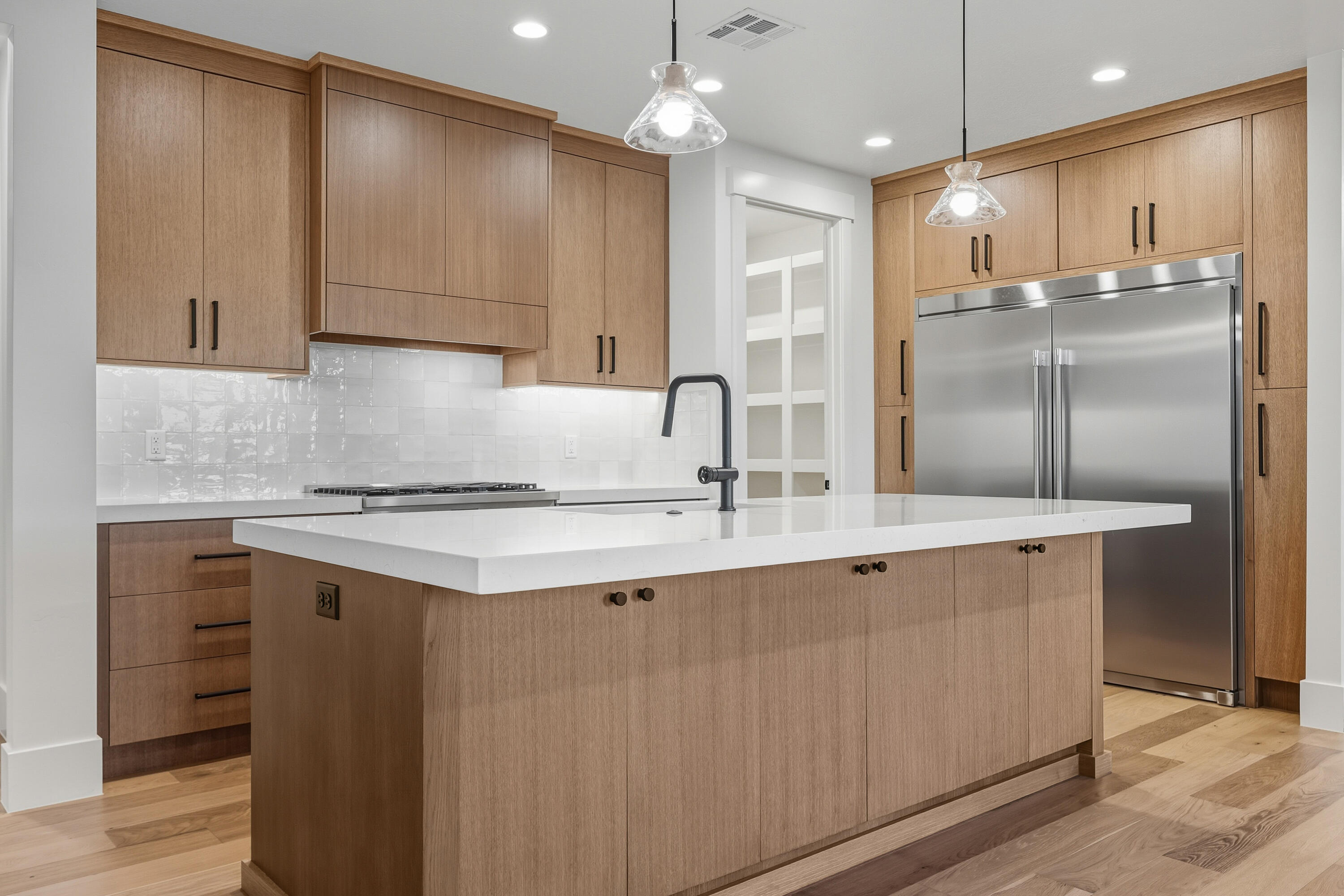 PAINTED SANDS - Residential