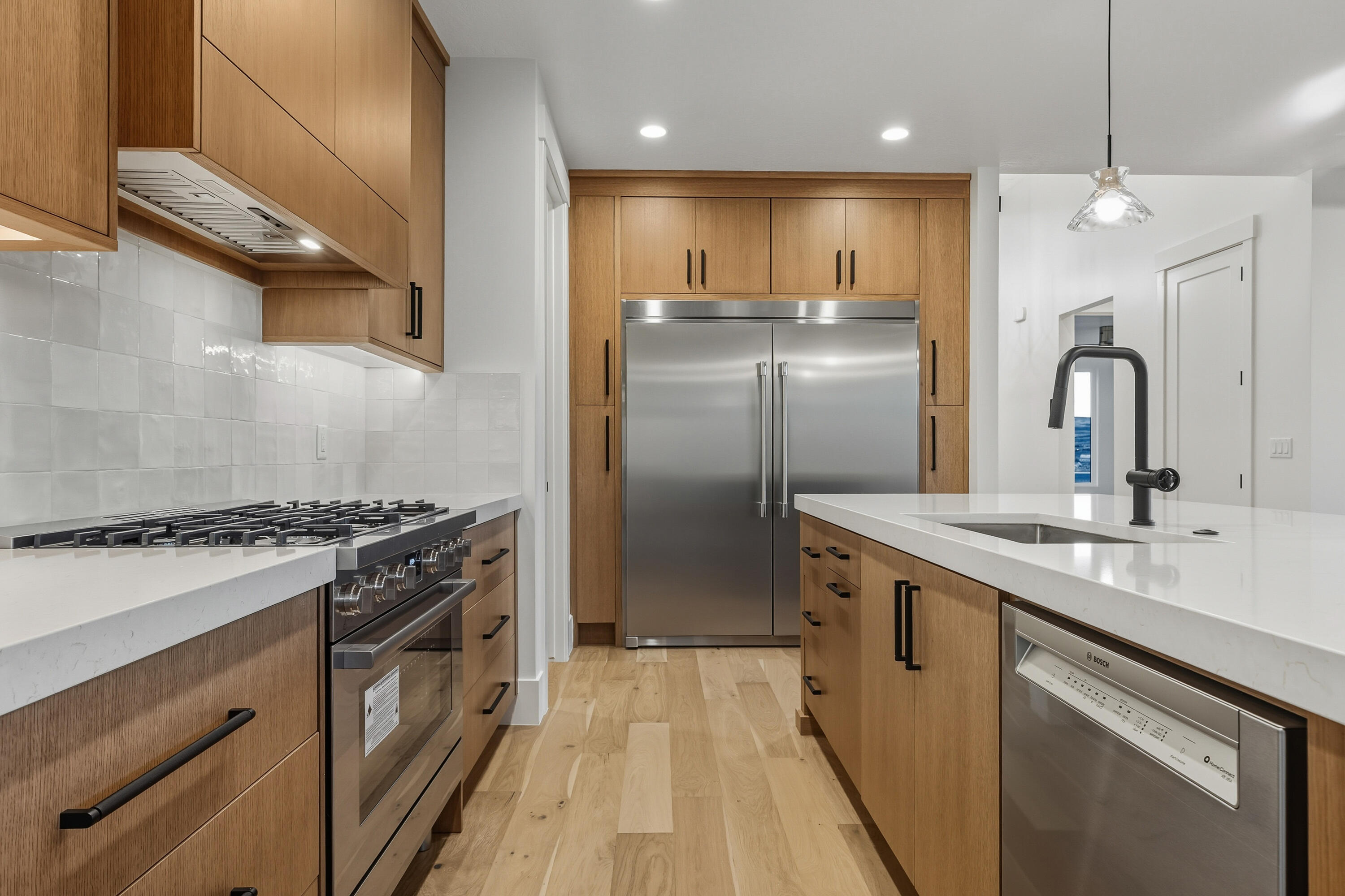 PAINTED SANDS - Residential