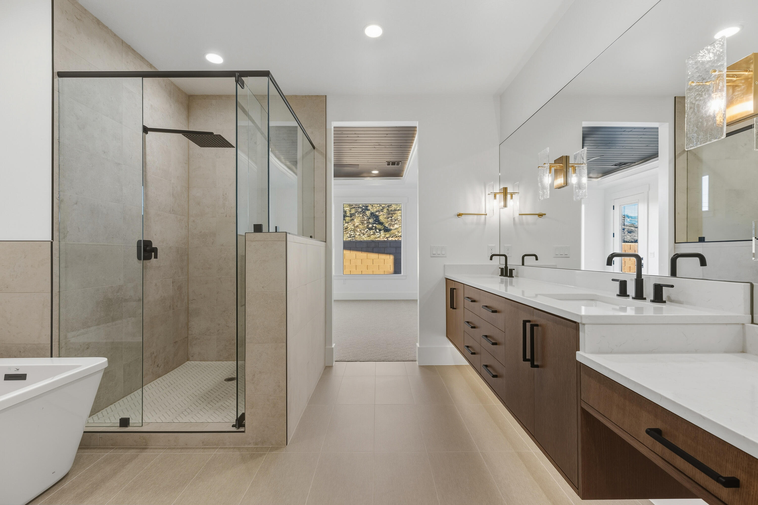 PAINTED SANDS - Residential