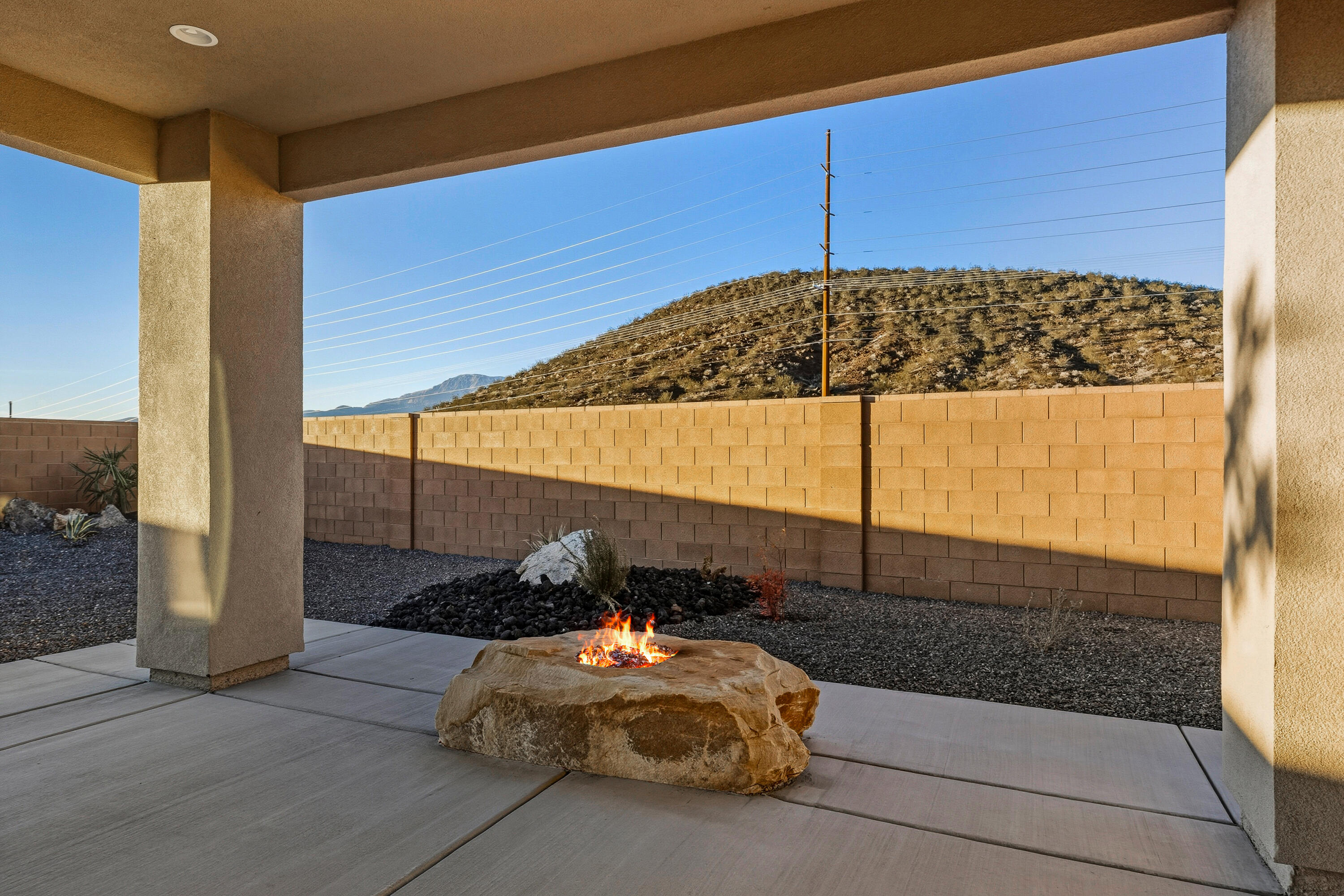 PAINTED SANDS - Residential