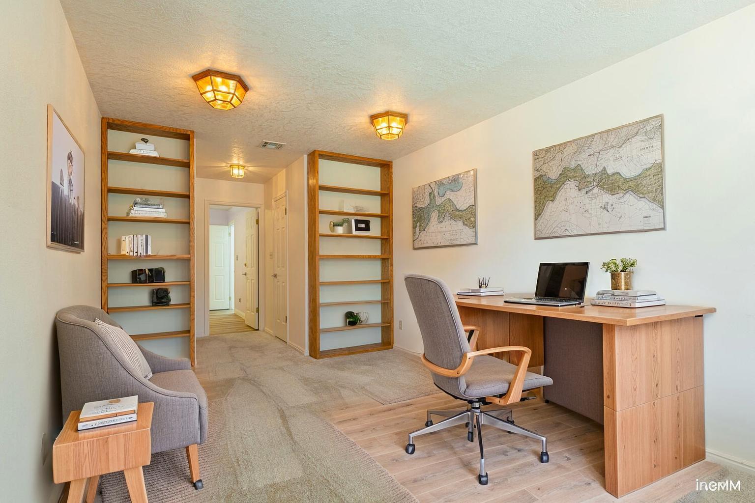 FAIRWAY HILLS - Residential