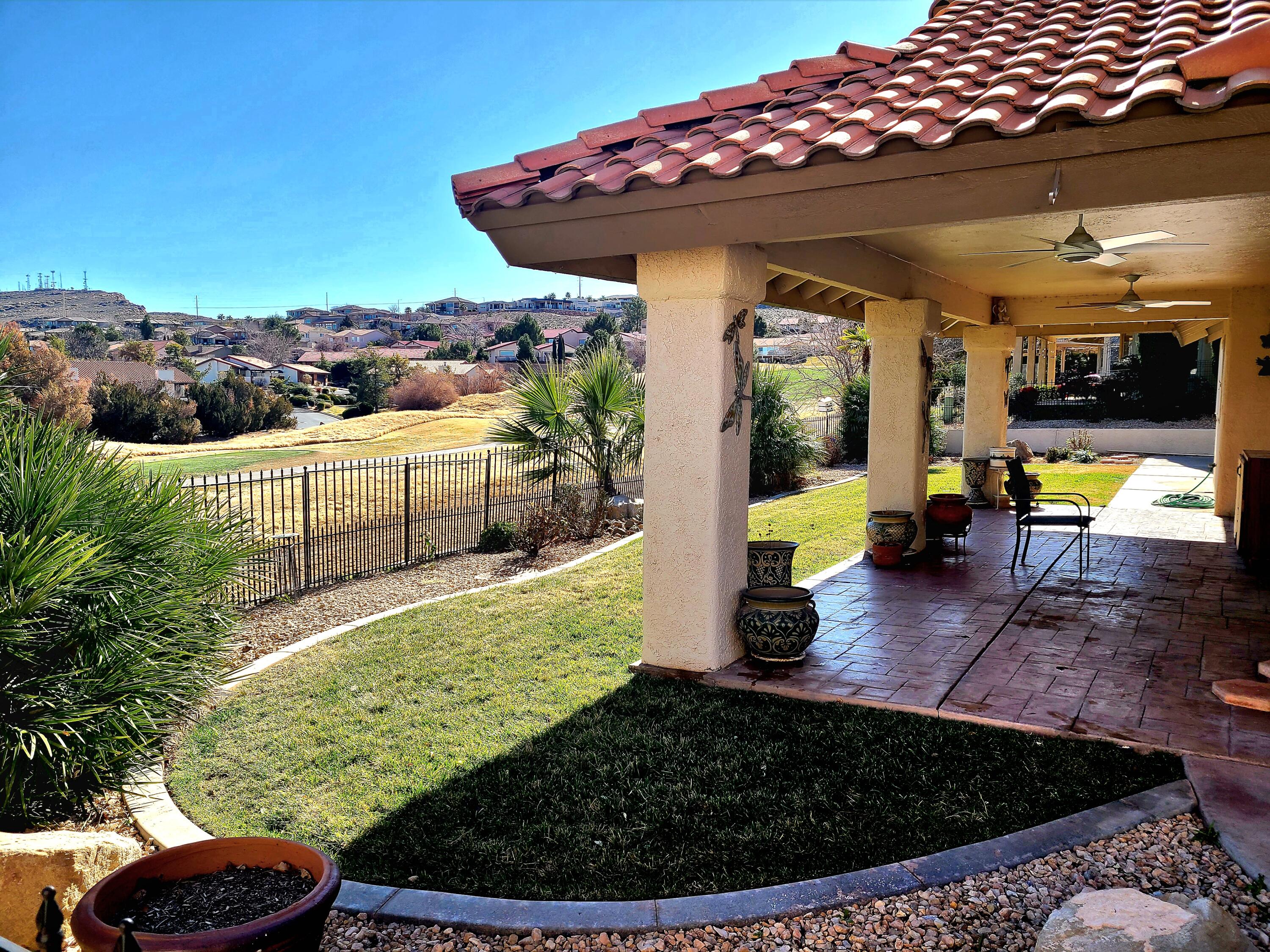 FAIRWAY HILLS - Residential