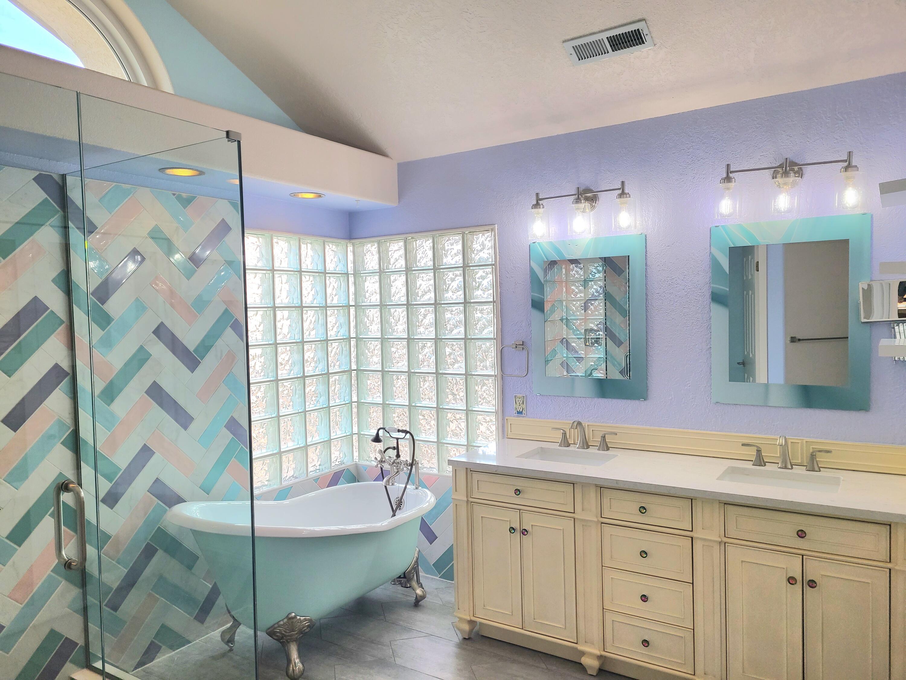 FAIRWAY HILLS - Residential