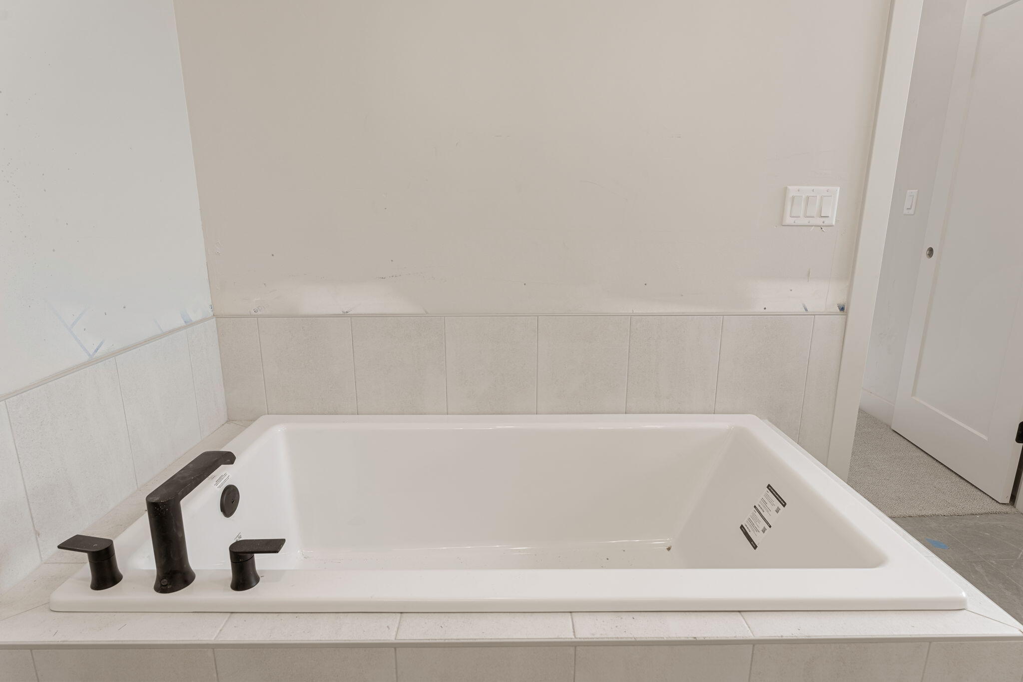 NOT AVAILABLE - Residential