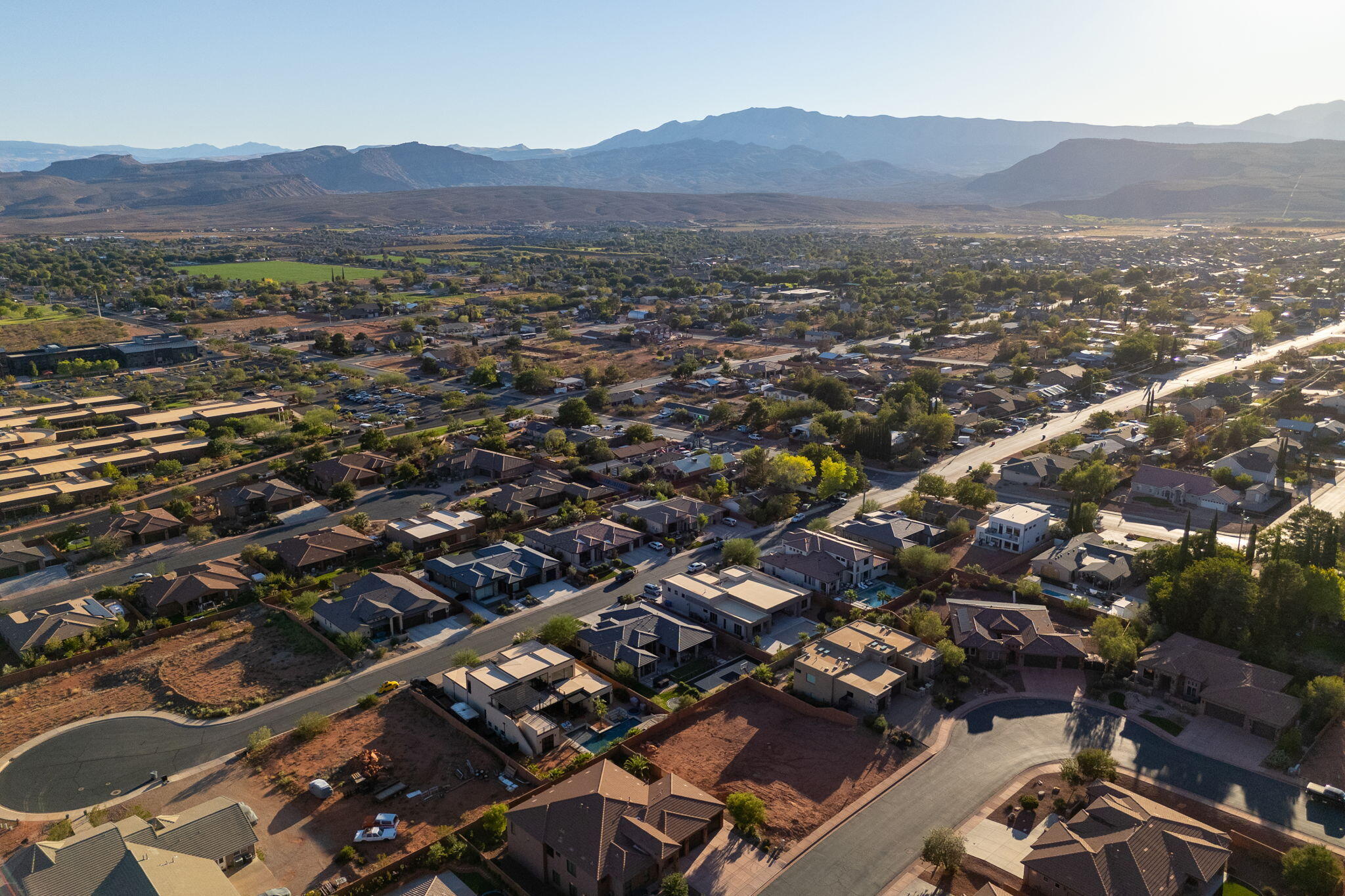 RED MOUNTAIN ESTATES - Land