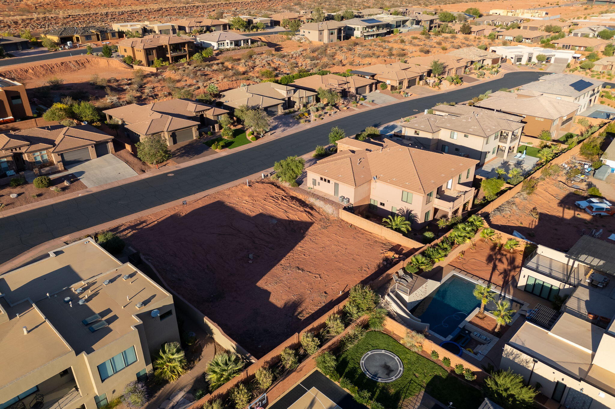 RED MOUNTAIN ESTATES - Land