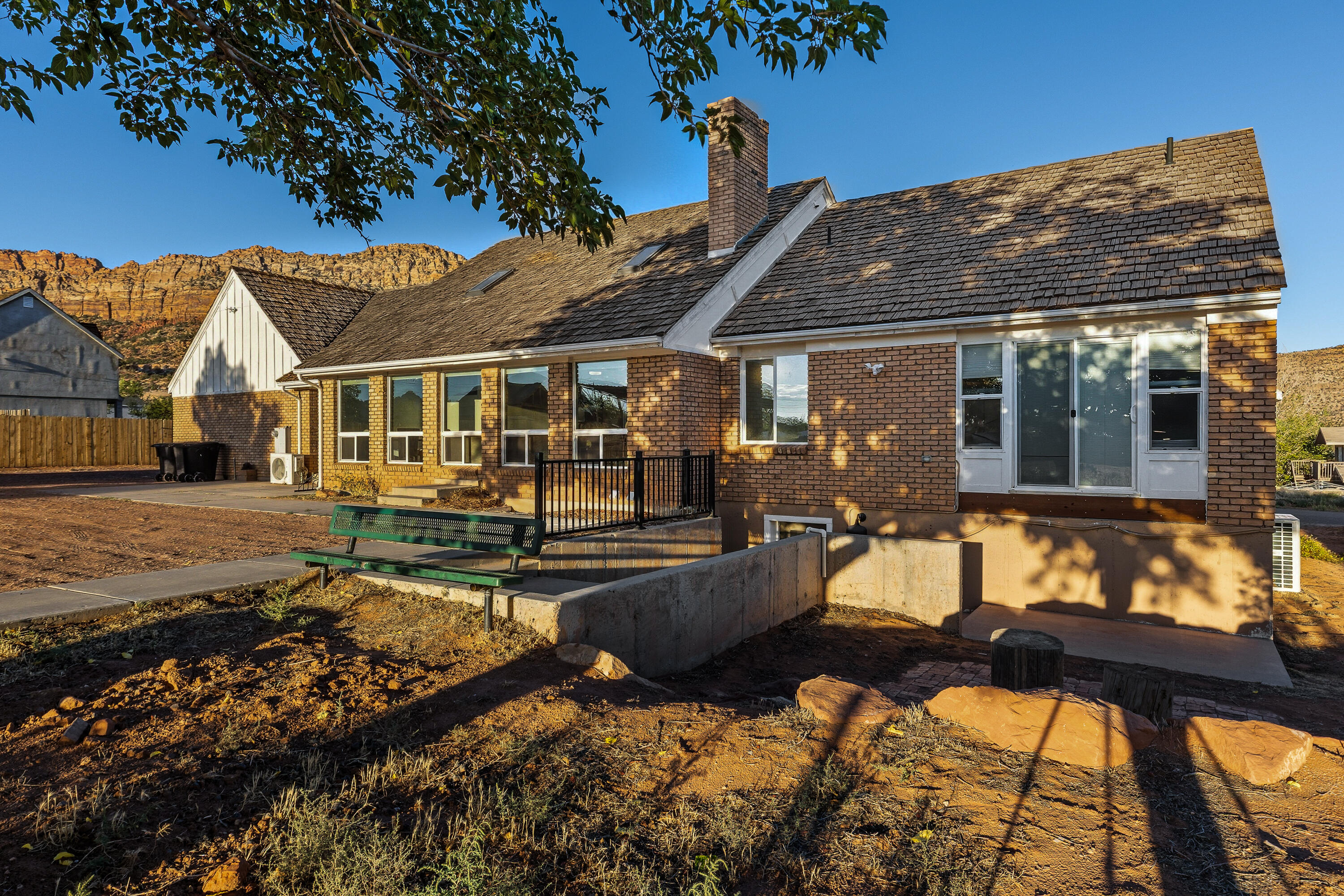 SHORT CREEK - Residential