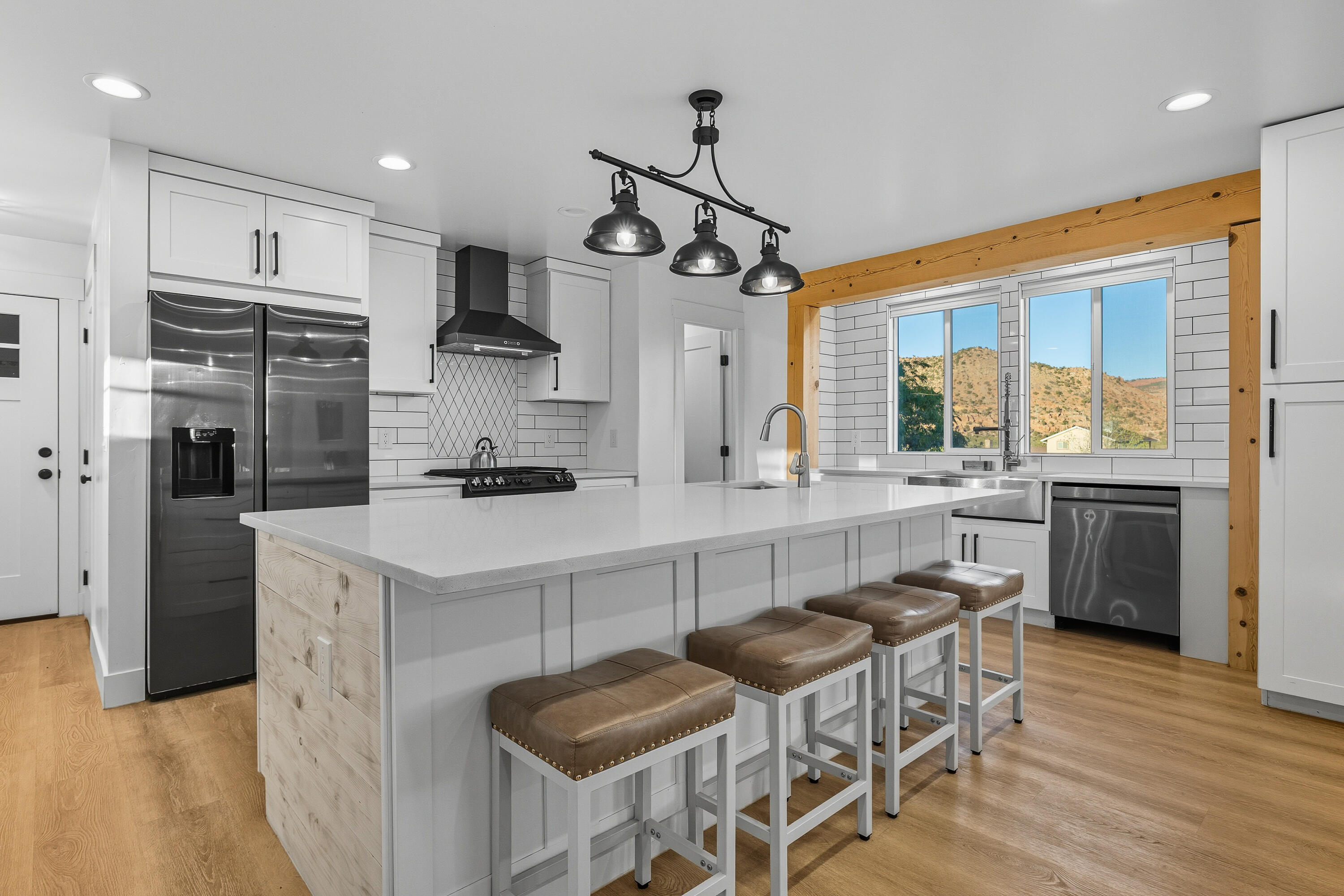 SHORT CREEK - Residential