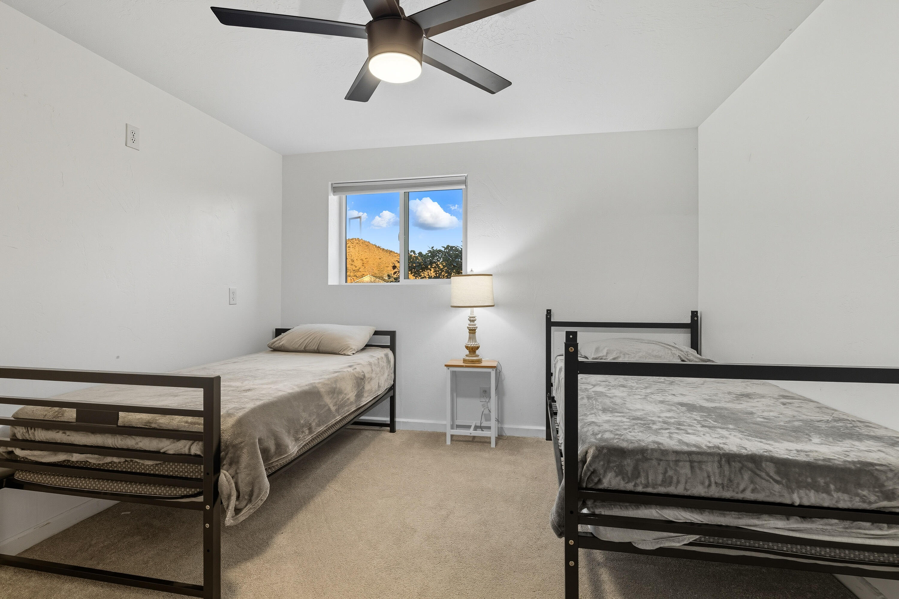 SHORT CREEK - Residential