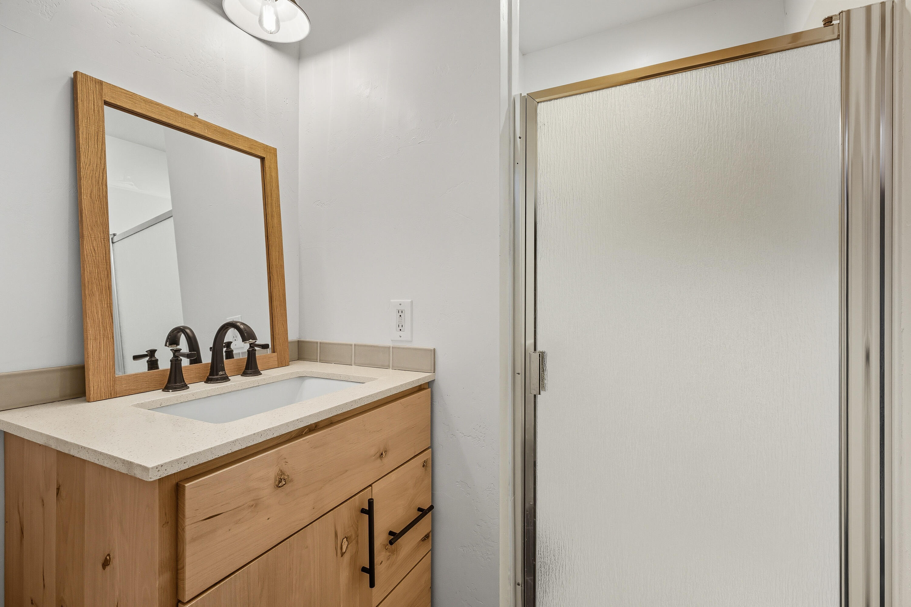 SHORT CREEK - Residential