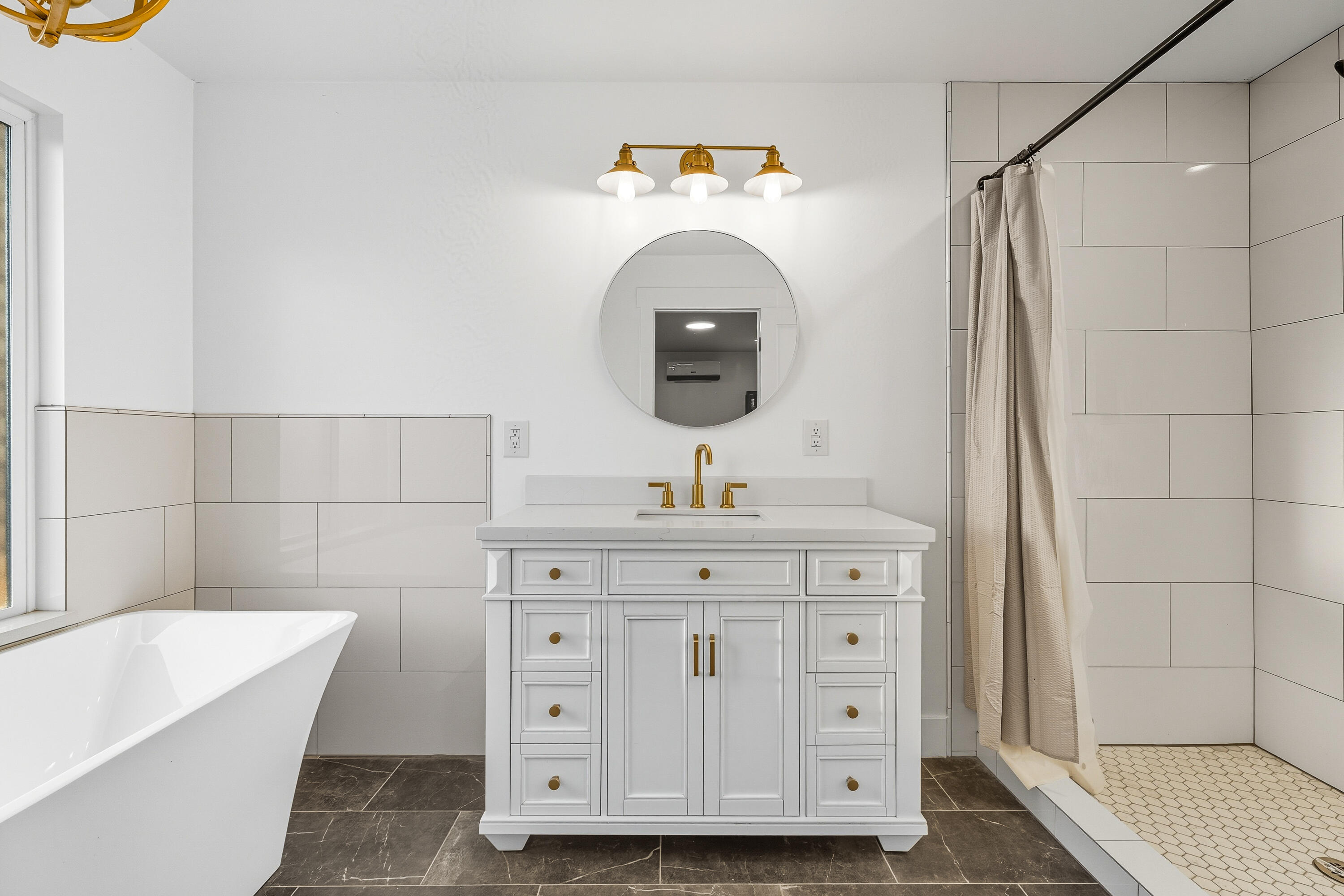 SHORT CREEK - Residential