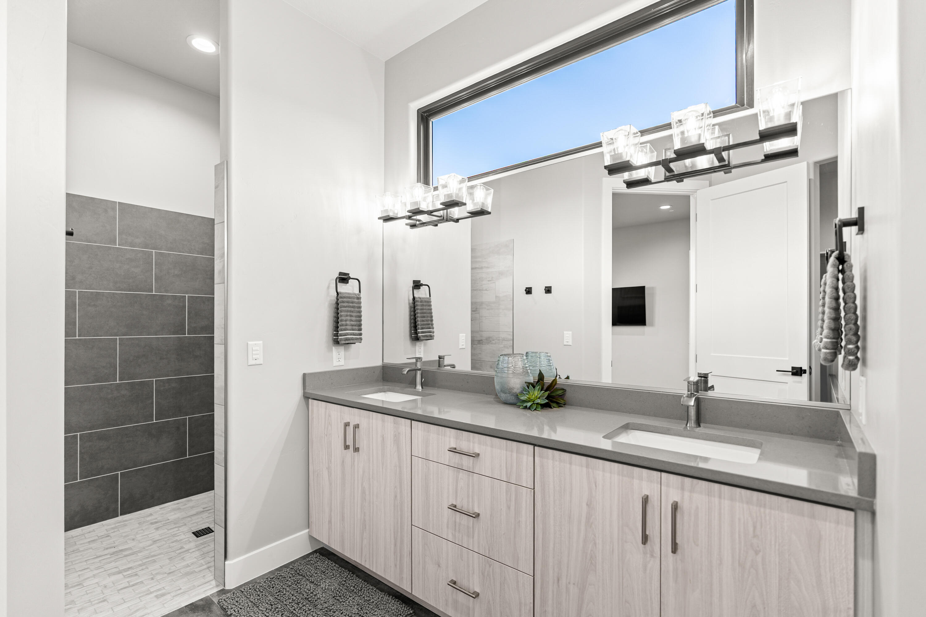 DUNES AT SAND HOLLOW RESORT - Residential