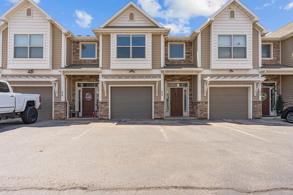1288 N CEDAR BLVD UNIT 23, CEDAR CITY, UT 84721 - Image b57c4e433216cbb8bfc91d8efa452877/4045858582