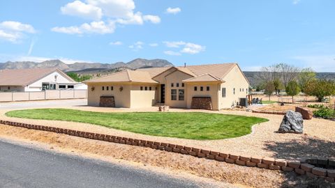 Tiny photo for 7776 N WAGON RD, Saint George, UT 84770 (MLS # 26-271277)